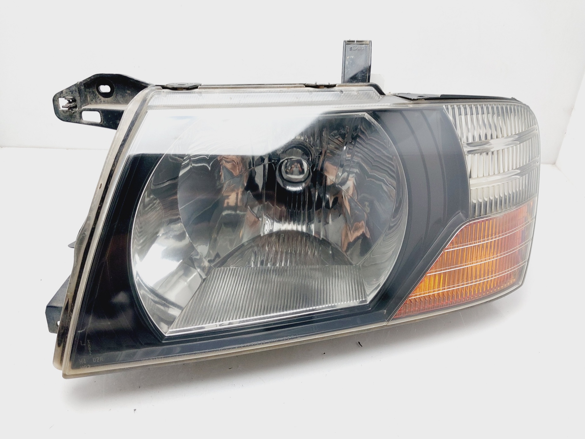 VOLKSWAGEN LT 1 generation (1975-1995) Front Left Headlight MR388007 25679795