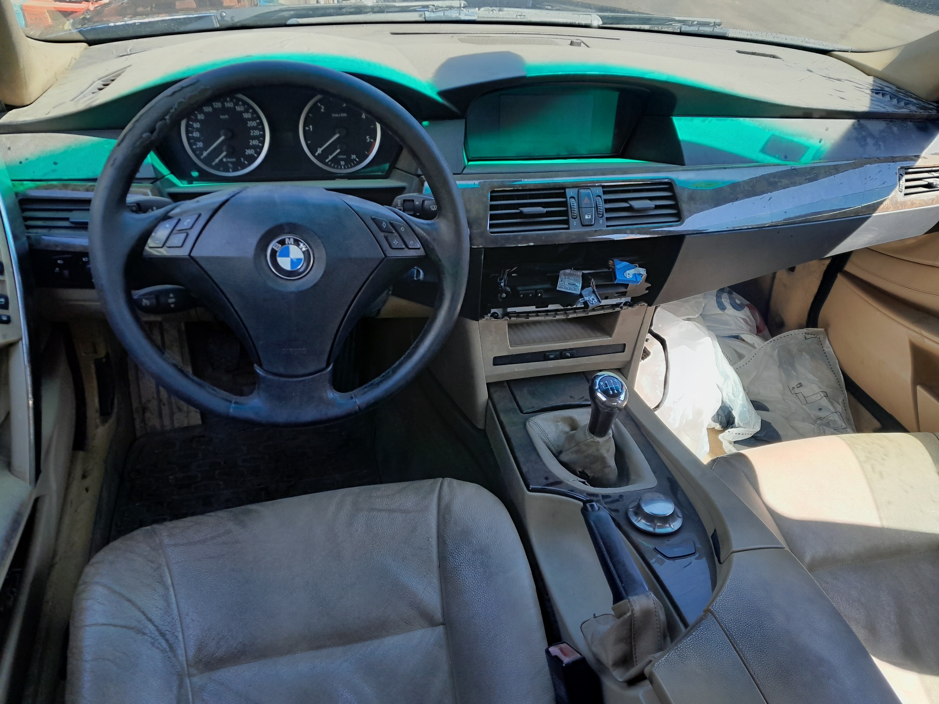 BMW 5 Series E60/E61 (2003-2010) Galinių kairių durų stiklo pakelėjas 7034387S 21401230