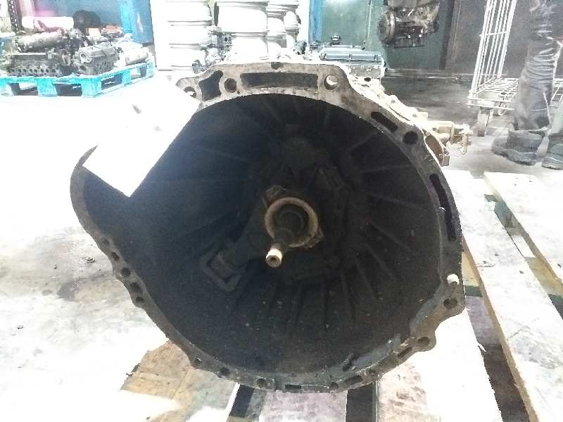 NISSAN Коробка передач TD25TI 18462209