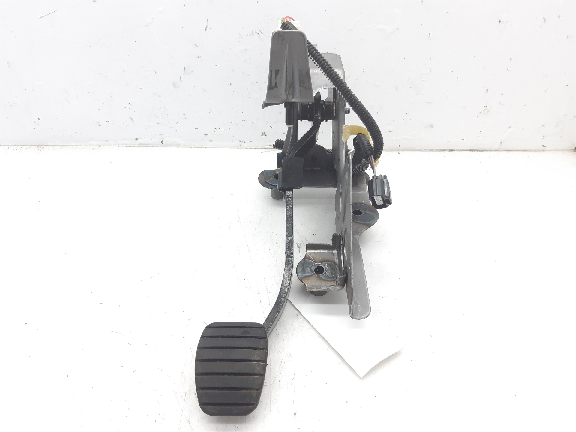 RENAULT Clio 4 generation (2012-2020) Brake Pedal 465013423R 18575411