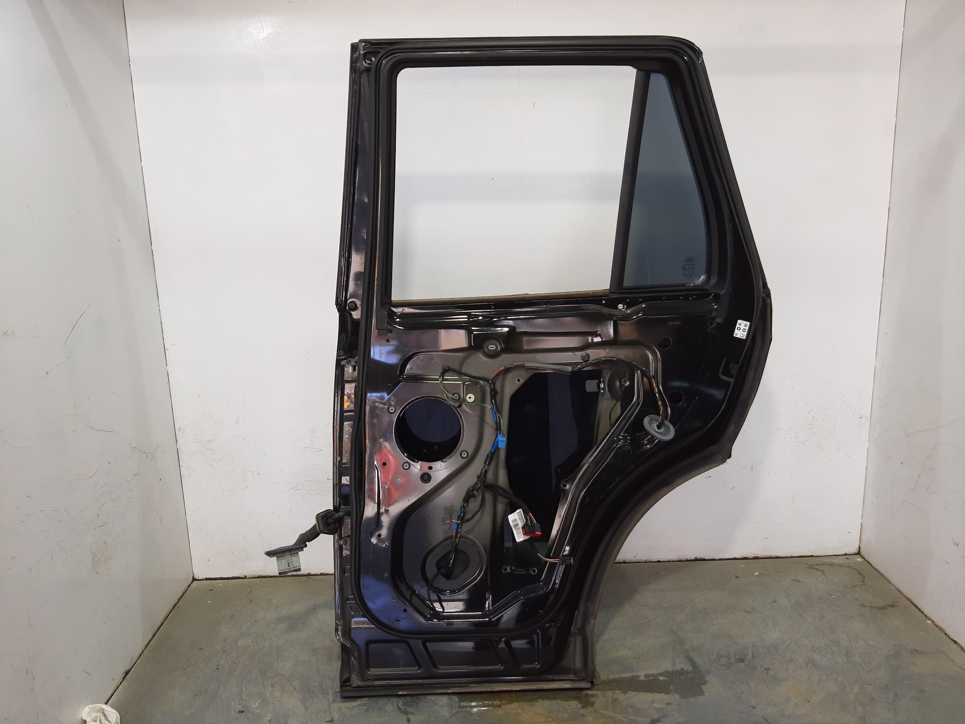 LAND ROVER Range Rover Sport 1 generation (2005-2013) Rear Right Door BFA790080 18340998