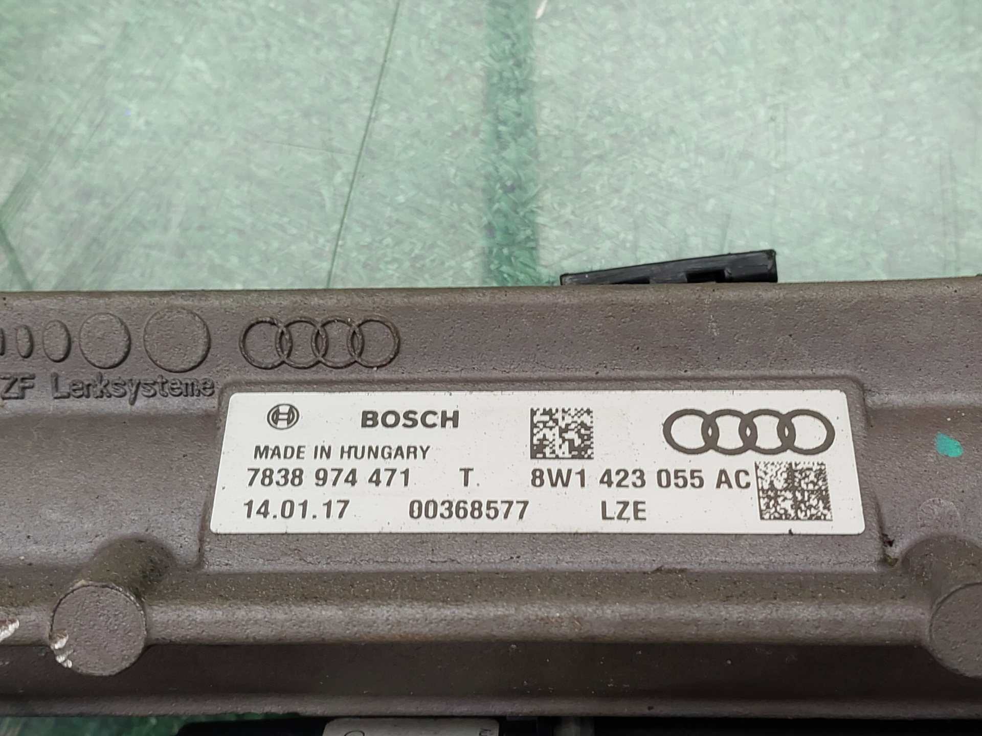 AUDI A4 B9/8W (2015-2024) Рулевая Pейка 8W1423055AC 25796881