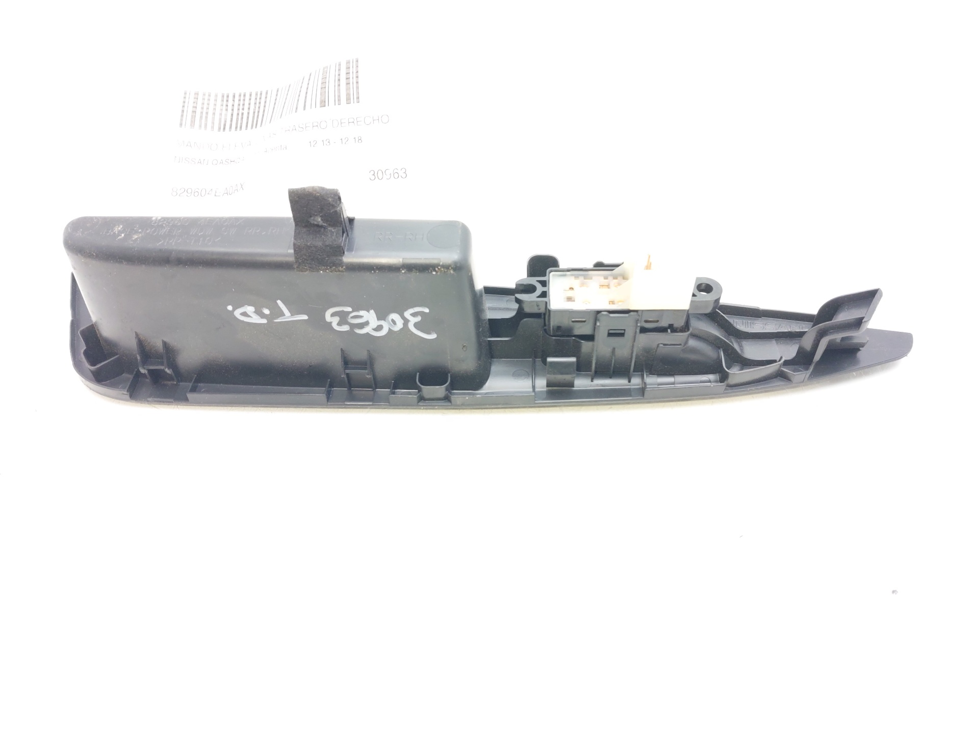 NISSAN Qashqai 2 generation (2013-2023) Rear Right Door Window Control Switch 829604EA0AX 23015859