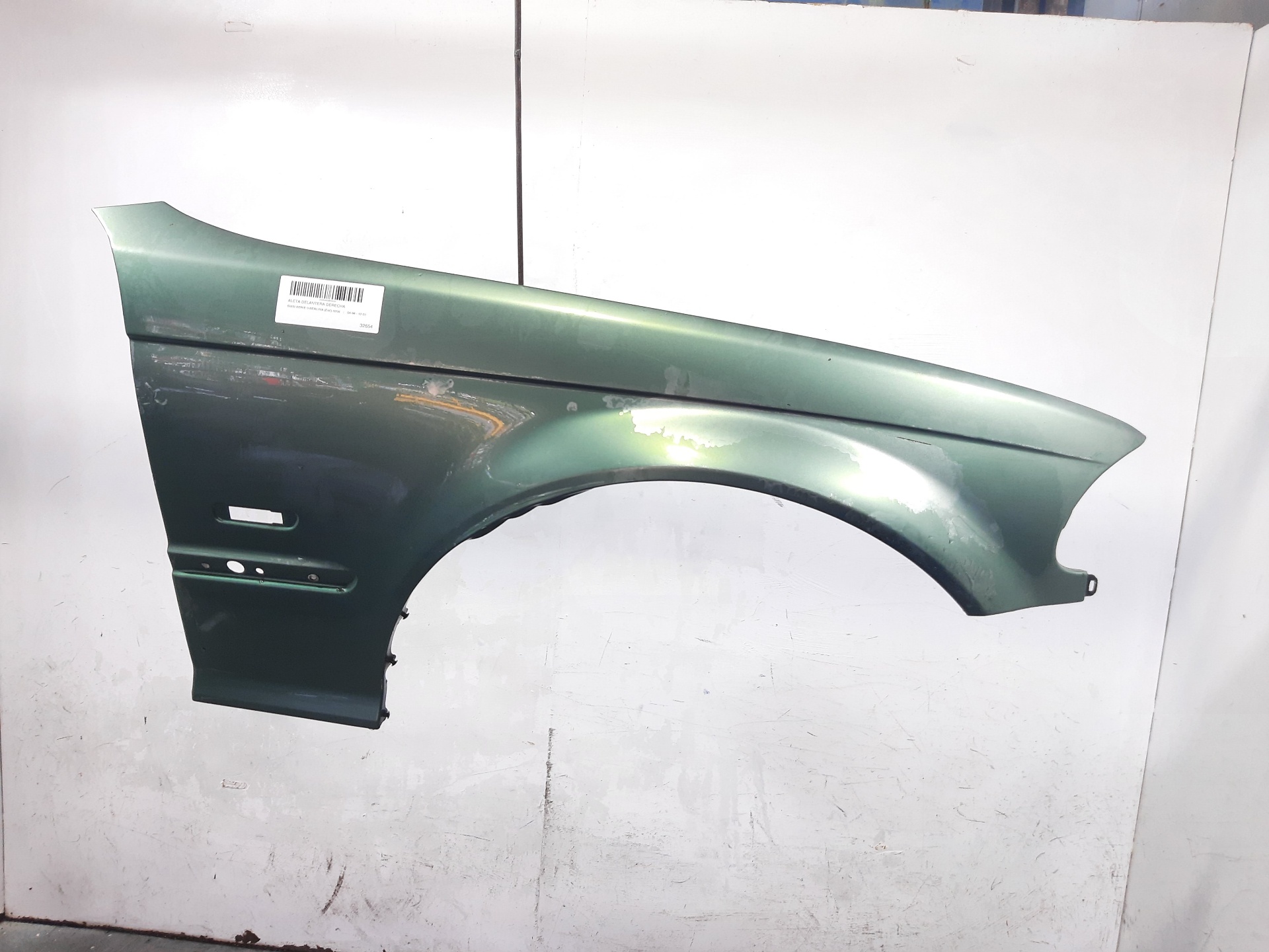 VAUXHALL 3 Series E46 (1997-2006) Front Right Fender 41358240406 21739978