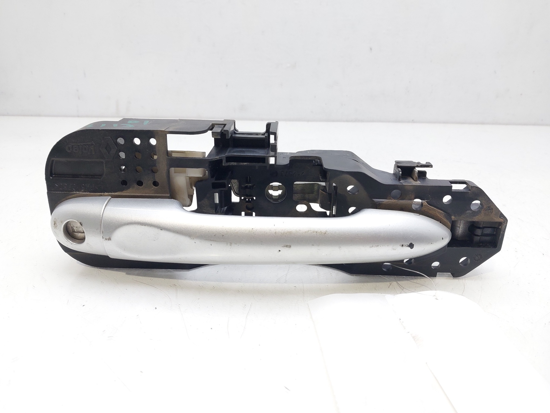 VAUXHALL Megane 3 generation (2008-2020) Наружная ручка передней левой двери 806070032R 20949428