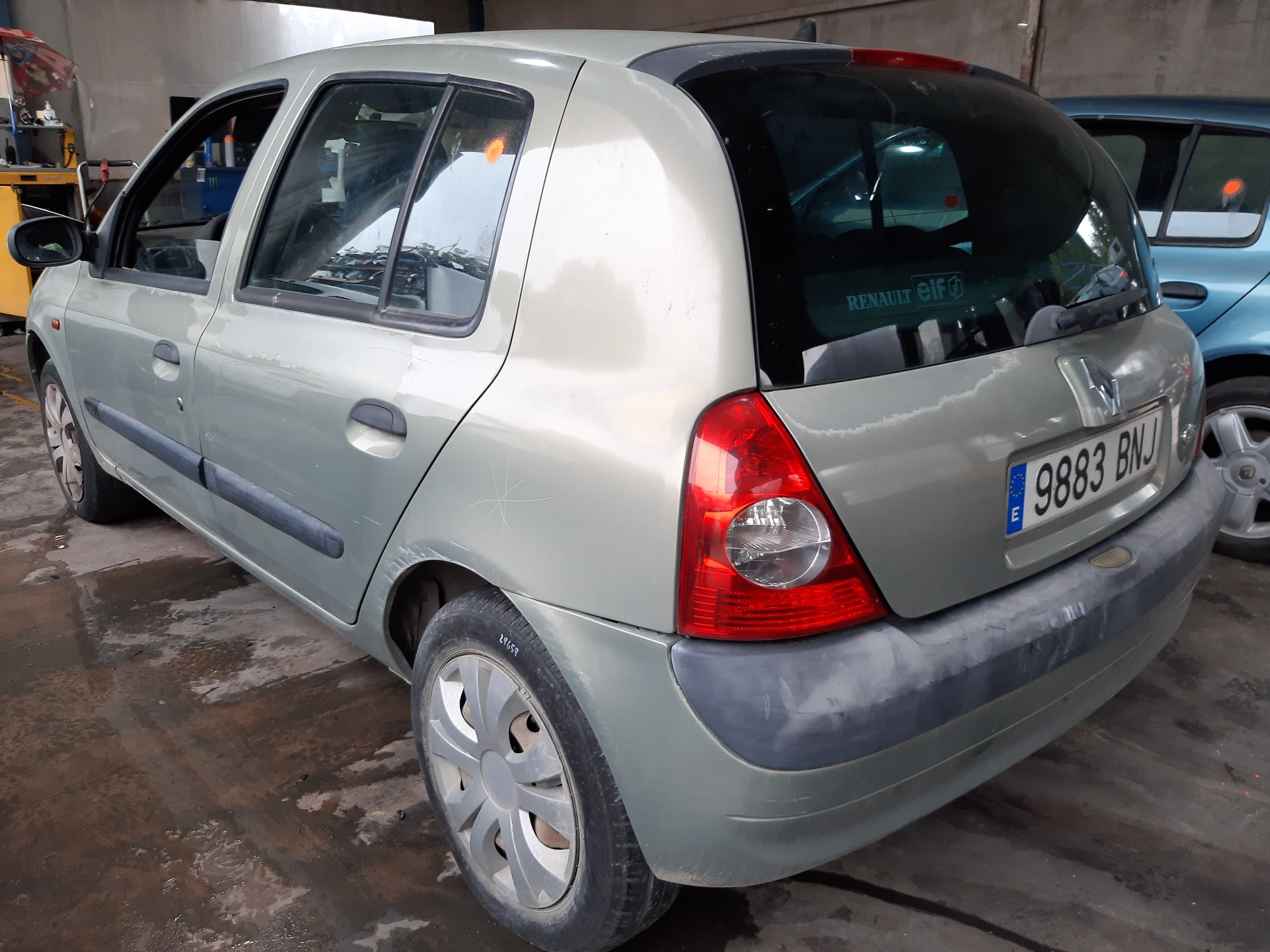 RENAULT Clio 2 generation (1998-2013) Mâner de deschidere interioară dreapta spate 7700423887 20148380