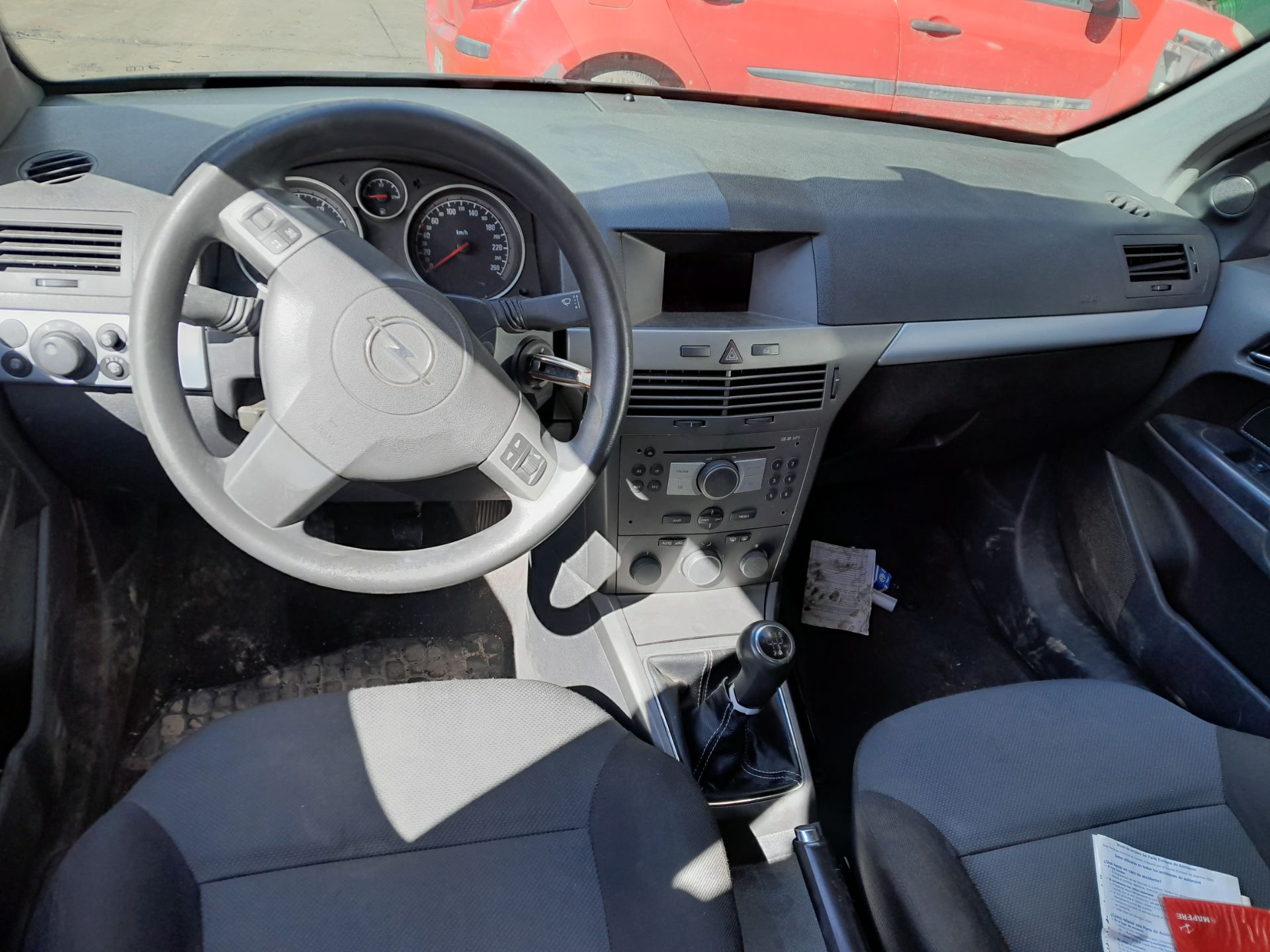 OPEL Astra J (2009-2020) Решетка радиатора 13154225 27326489