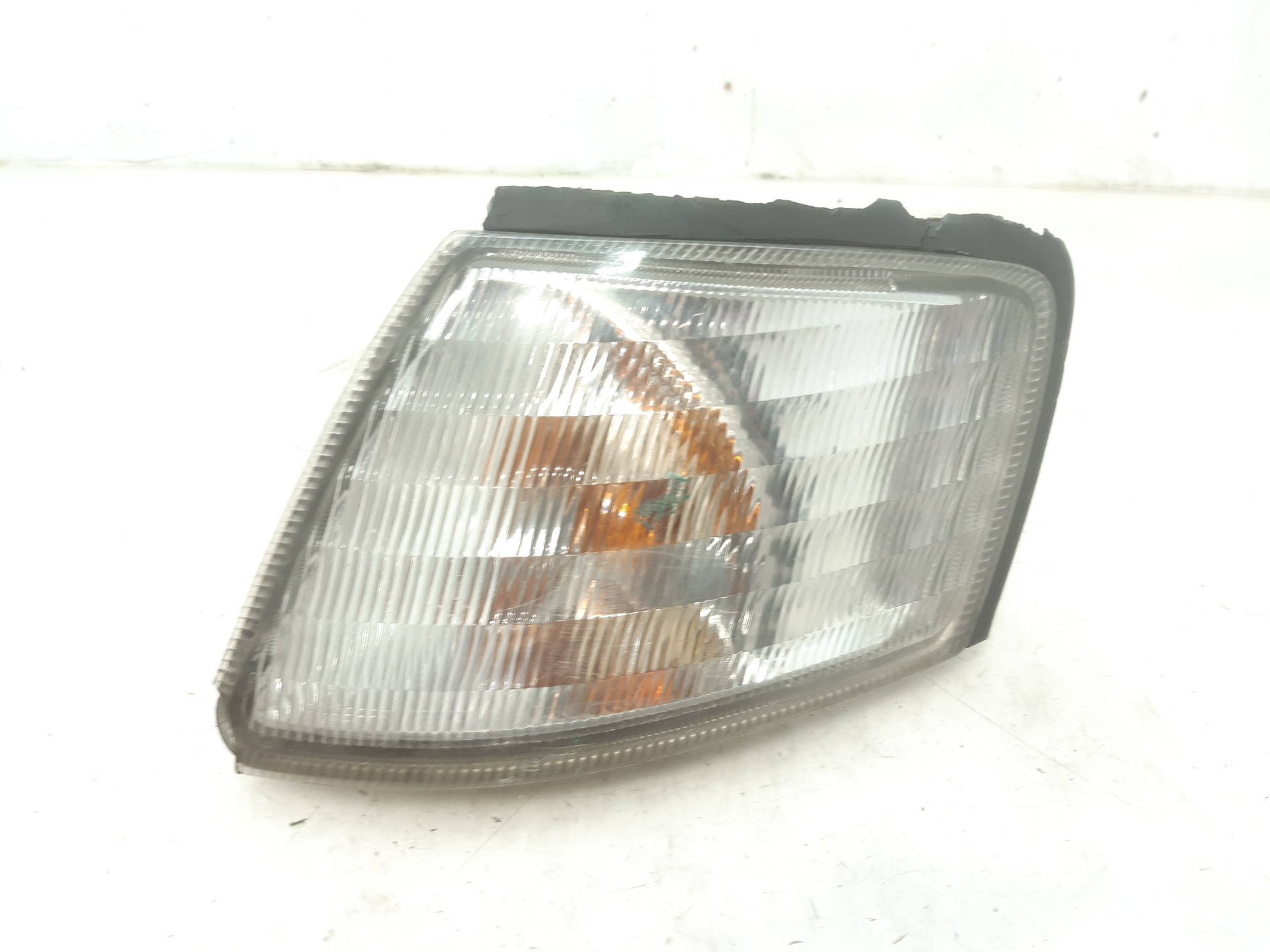 NISSAN Primera P11 (1996-2002) Front left turn light 261352F000 23788313