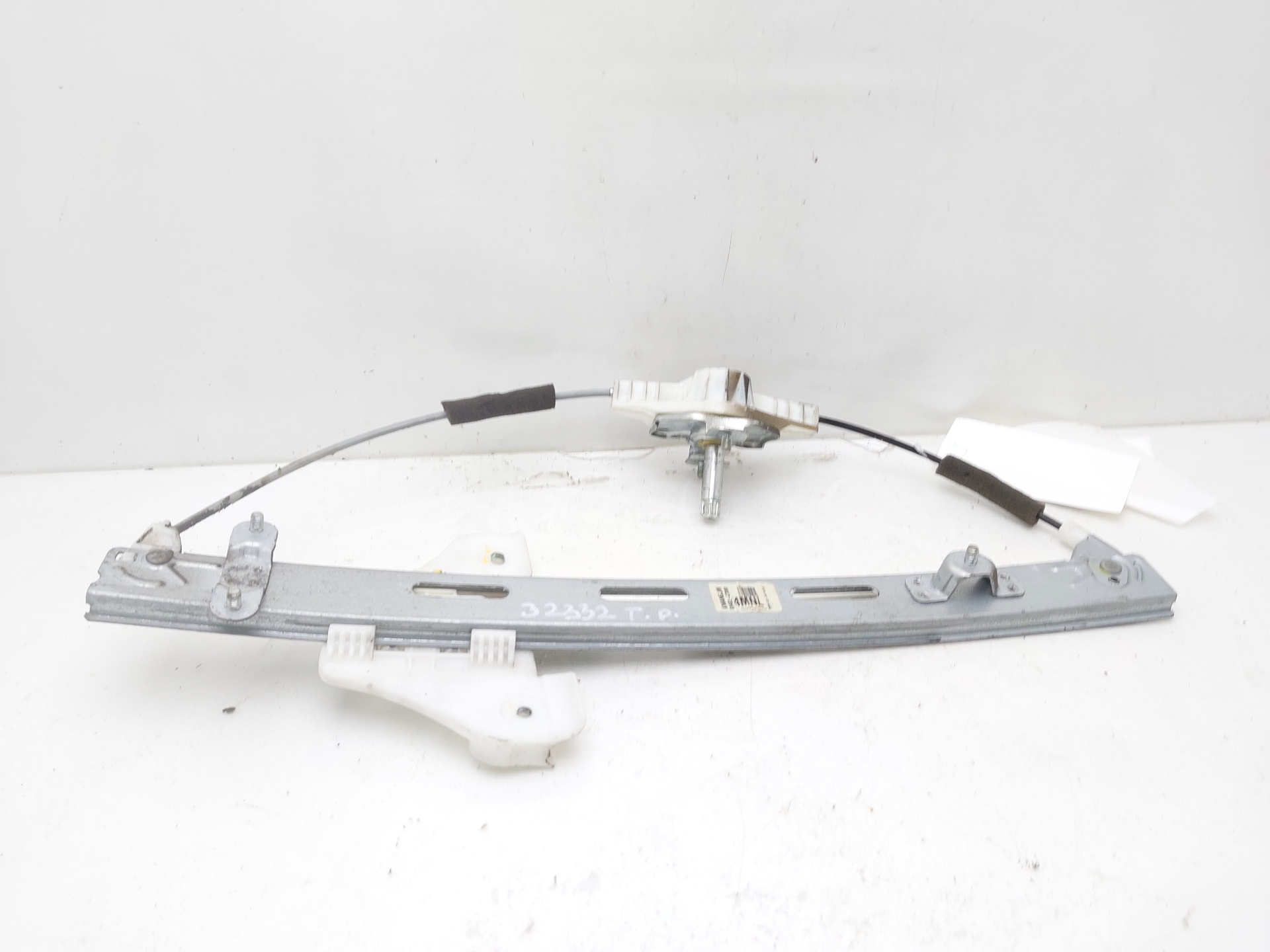 HYUNDAI i20 IB (2 generation) (2014-2020) Rear Right Door Window Regulator 83402C7000 24309541