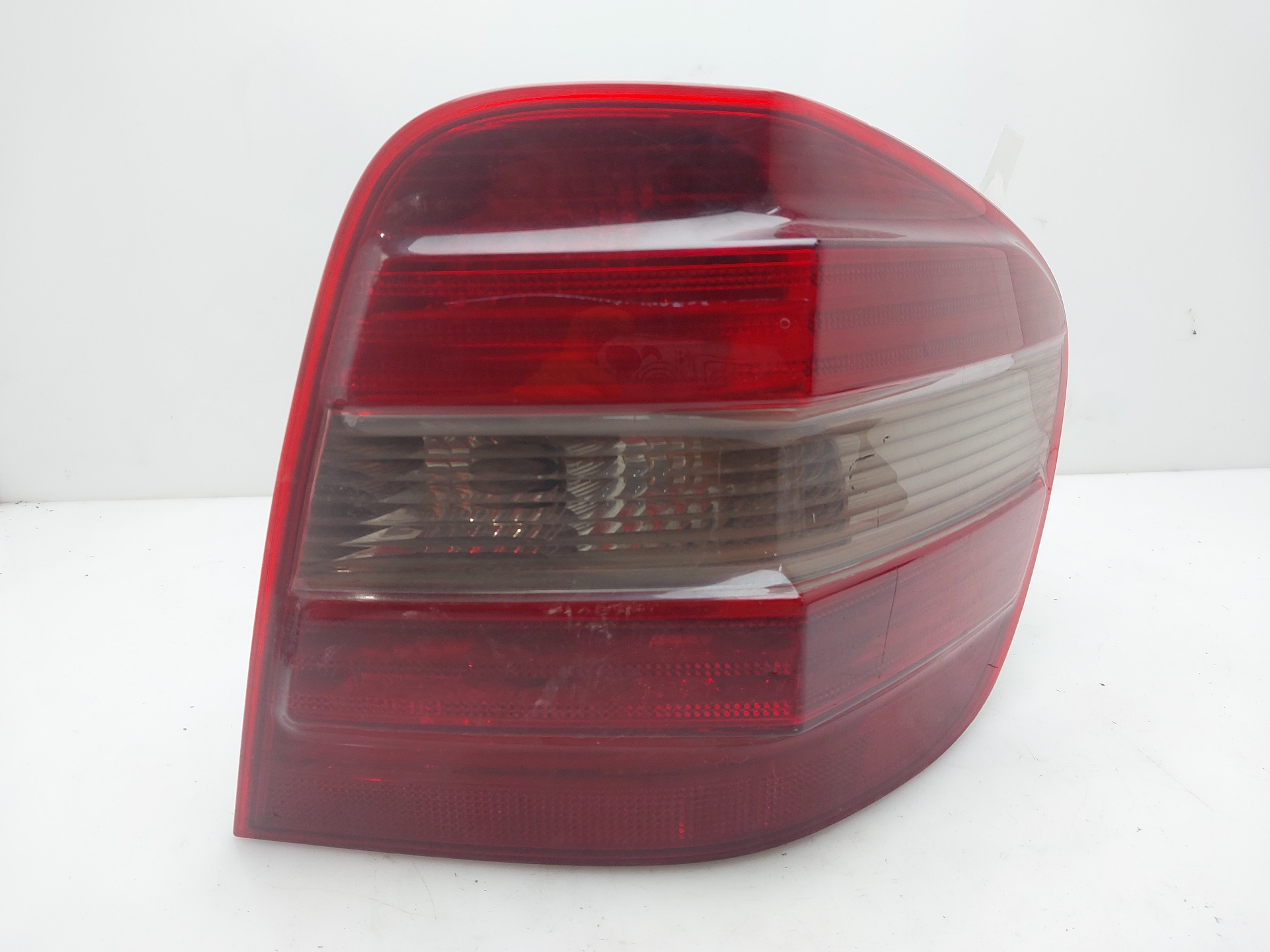 MERCEDES-BENZ M-Class W164 (2005-2011) Rear Right Taillight Lamp 1649061000 23373925