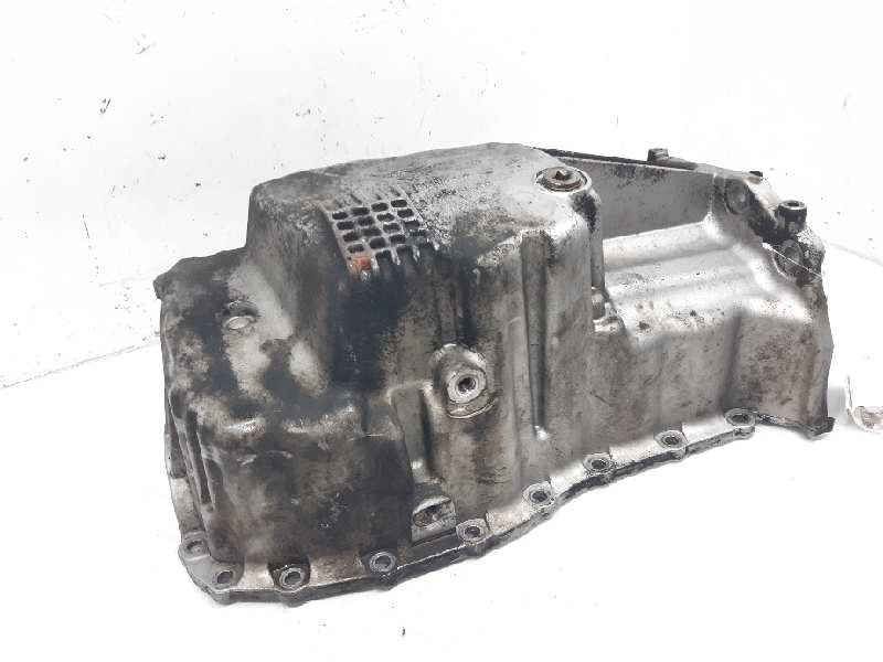 RENAULT Scenic 2 generation (2003-2010) Crankcase 8200273261 18486936