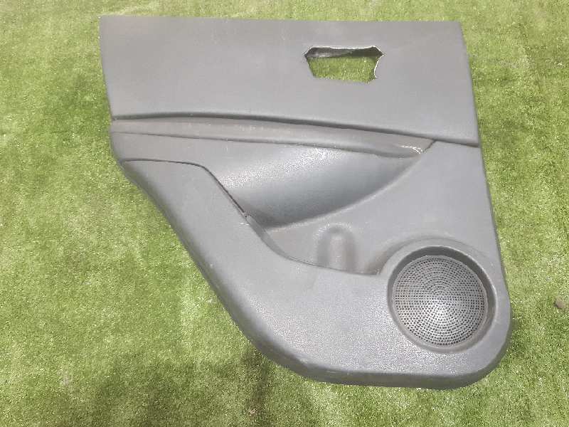 NISSAN Qashqai 1 generation (2007-2014) Moulure de porte arrière gauche 82911JD900 18499716