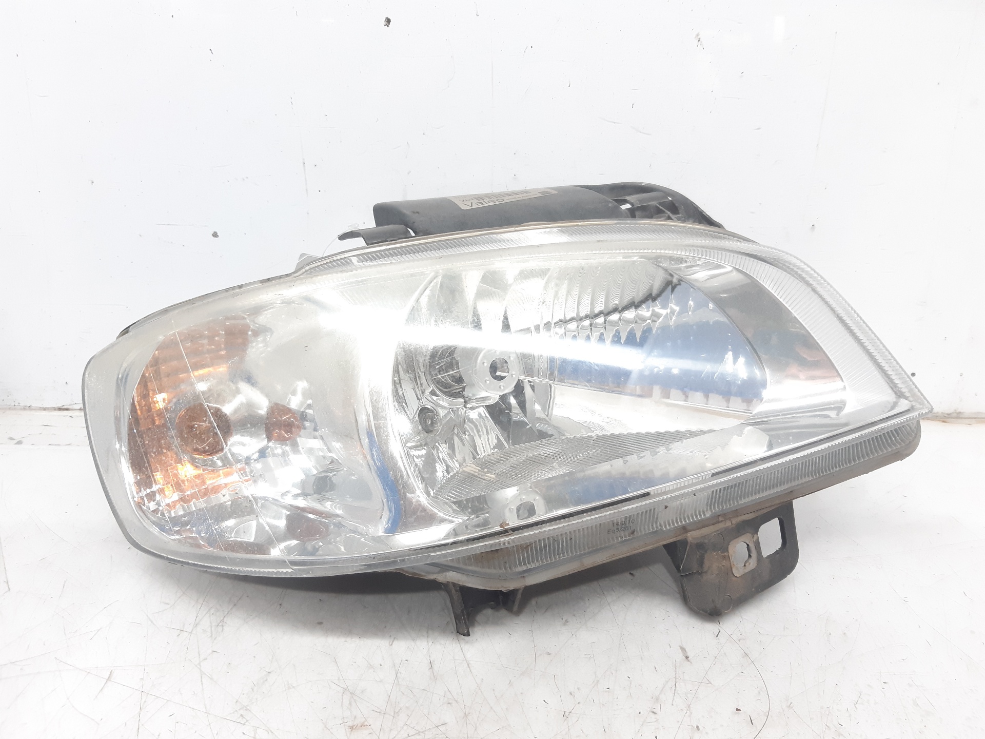 SEAT Ibiza 2 generation (1993-2002) Фара передняя правая 6K1941044A 18660973