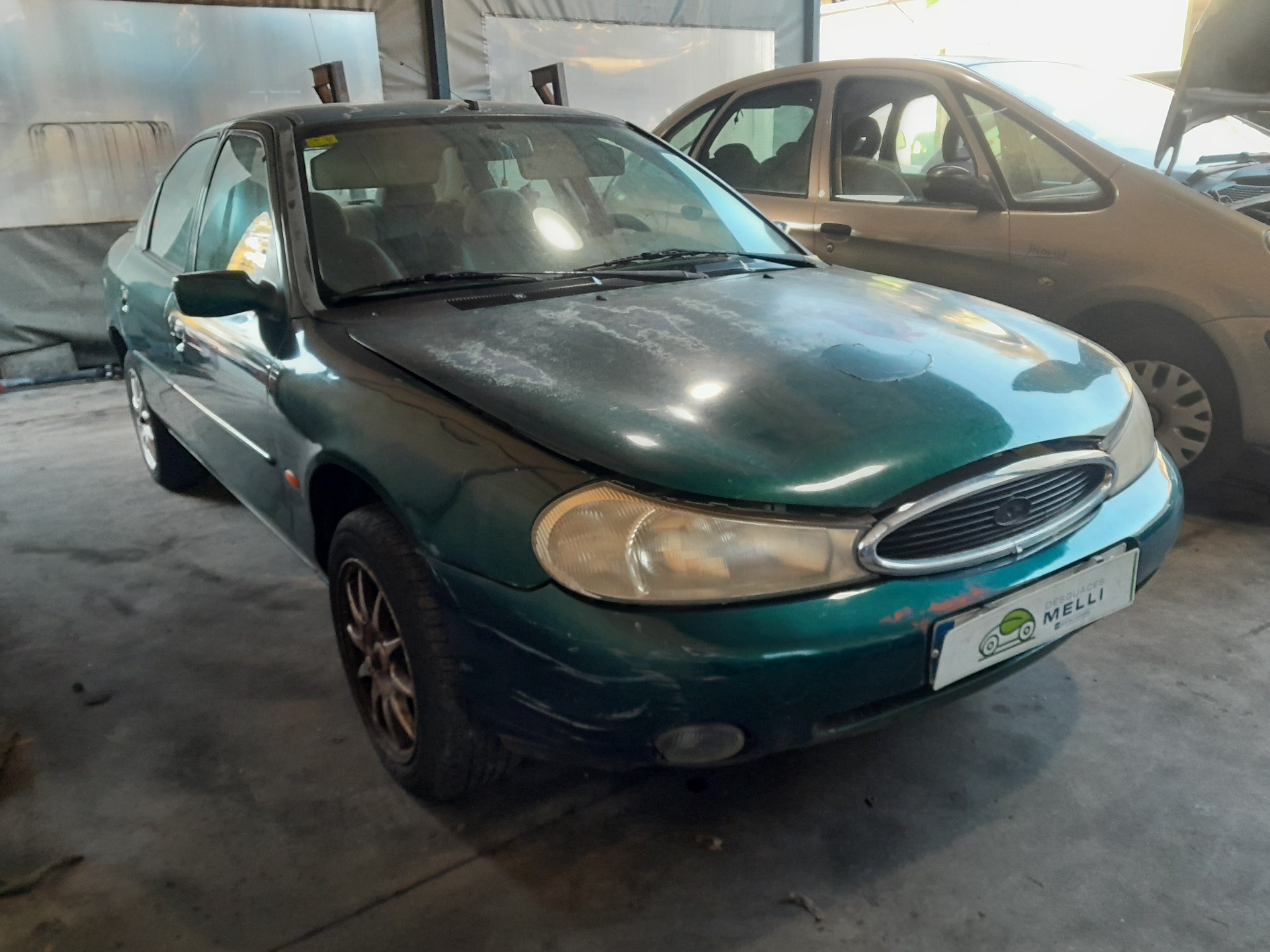 FORD Mondeo 1 generation (1993-1996) Вентилятор диффузора 95BB8C607 23638528