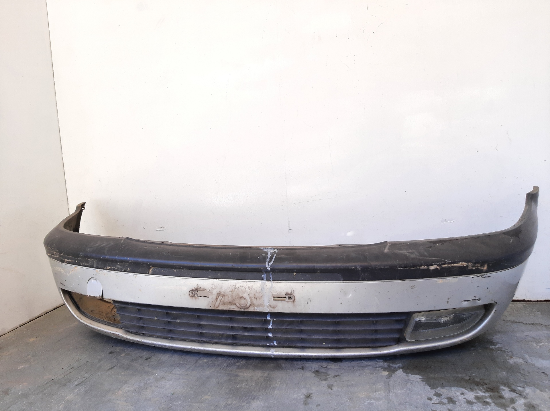 OPEL Corsa B (1993-2000) Priekšējais bamperis 9119200 22439089