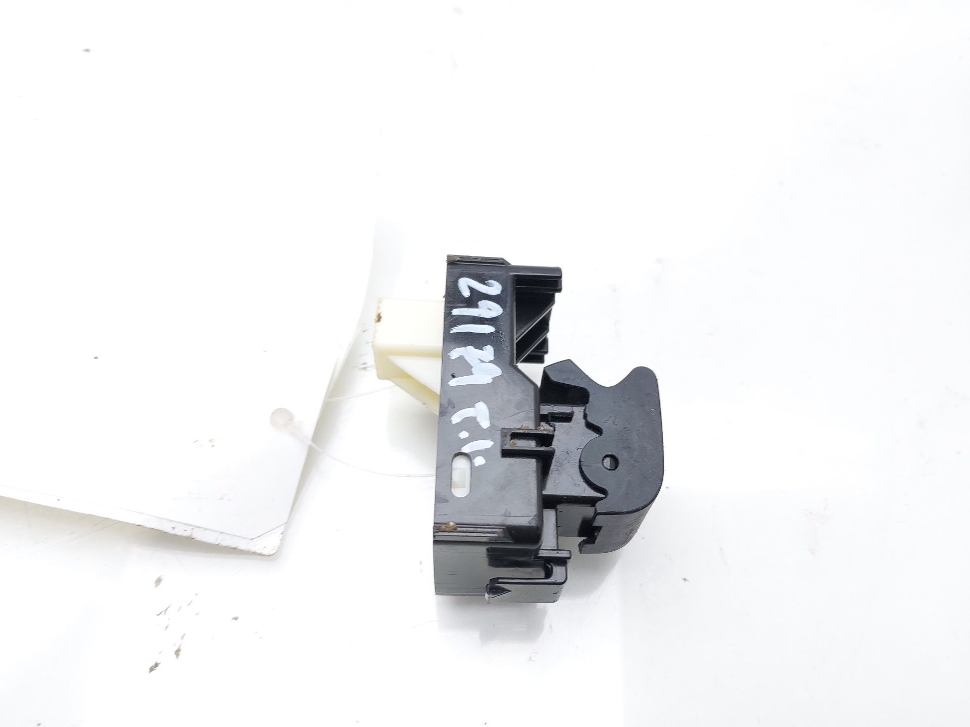 TOYOTA Auris 2 generation (2012-2015) Rear Right Door Window Control Switch 192801 20147177