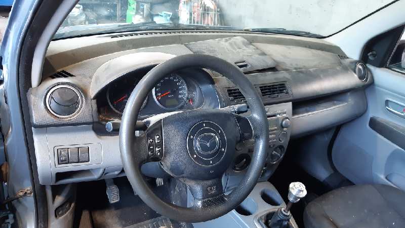 MAZDA 2 1 generation (2003-2007) Höger bakre inre öppningshandtag 3M71A22620 18583195