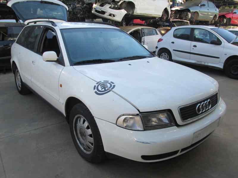 AUDI A4 B5/8D (1994-2001) Наружная ручка передней левой двери 8D0837207A 24123143