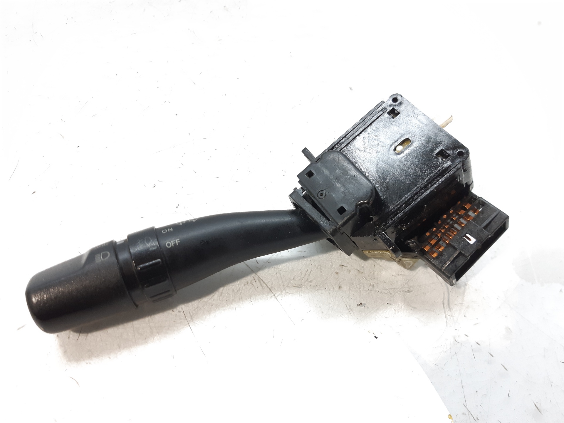 KIA Sorento 1 generation (2002-2011) Headlight Switch Control Unit 934103E010 22018948