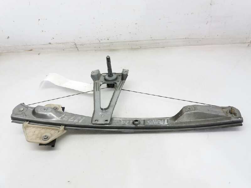 RENAULT Clio 2 generation (1998-2013) Rear left door window lifter 7700434303 20176496