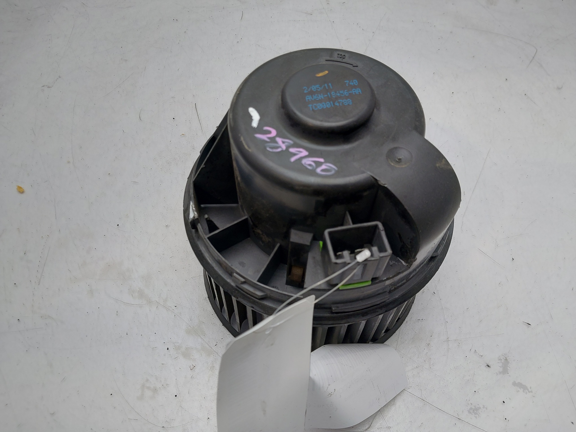 FORD Focus 3 generation (2011-2020) Heater Blower Fan AV6N18456AA 24133685