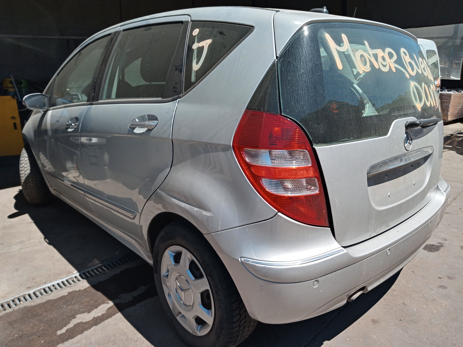 MERCEDES-BENZ A-Class W169 (2004-2012) Моторчик стеклоподъемника задней левой двери A1698201942 18693024