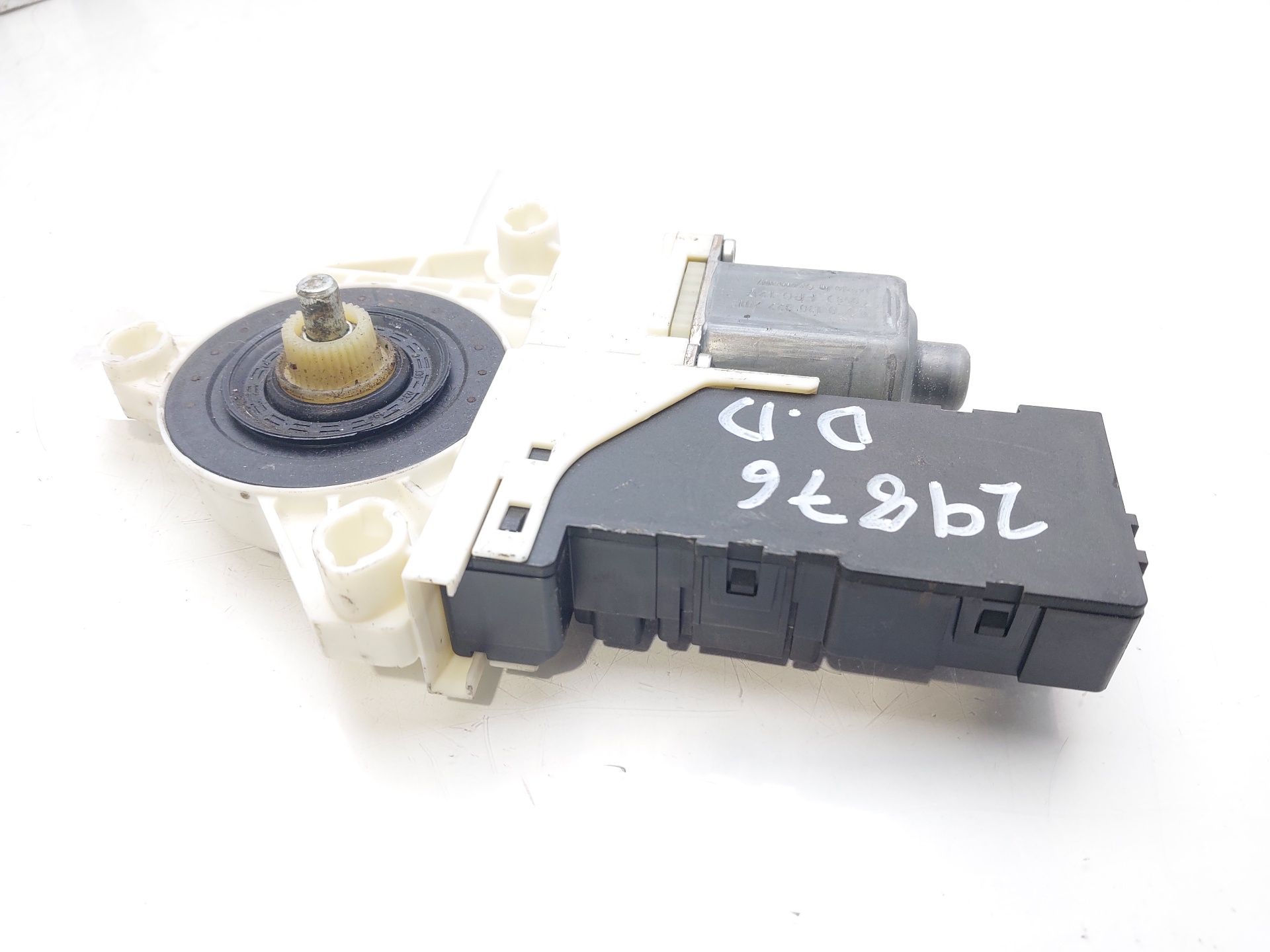 PEUGEOT 407 1 generation (2004-2010) Front Right Door Window Control Motor 9222Y9 21587822