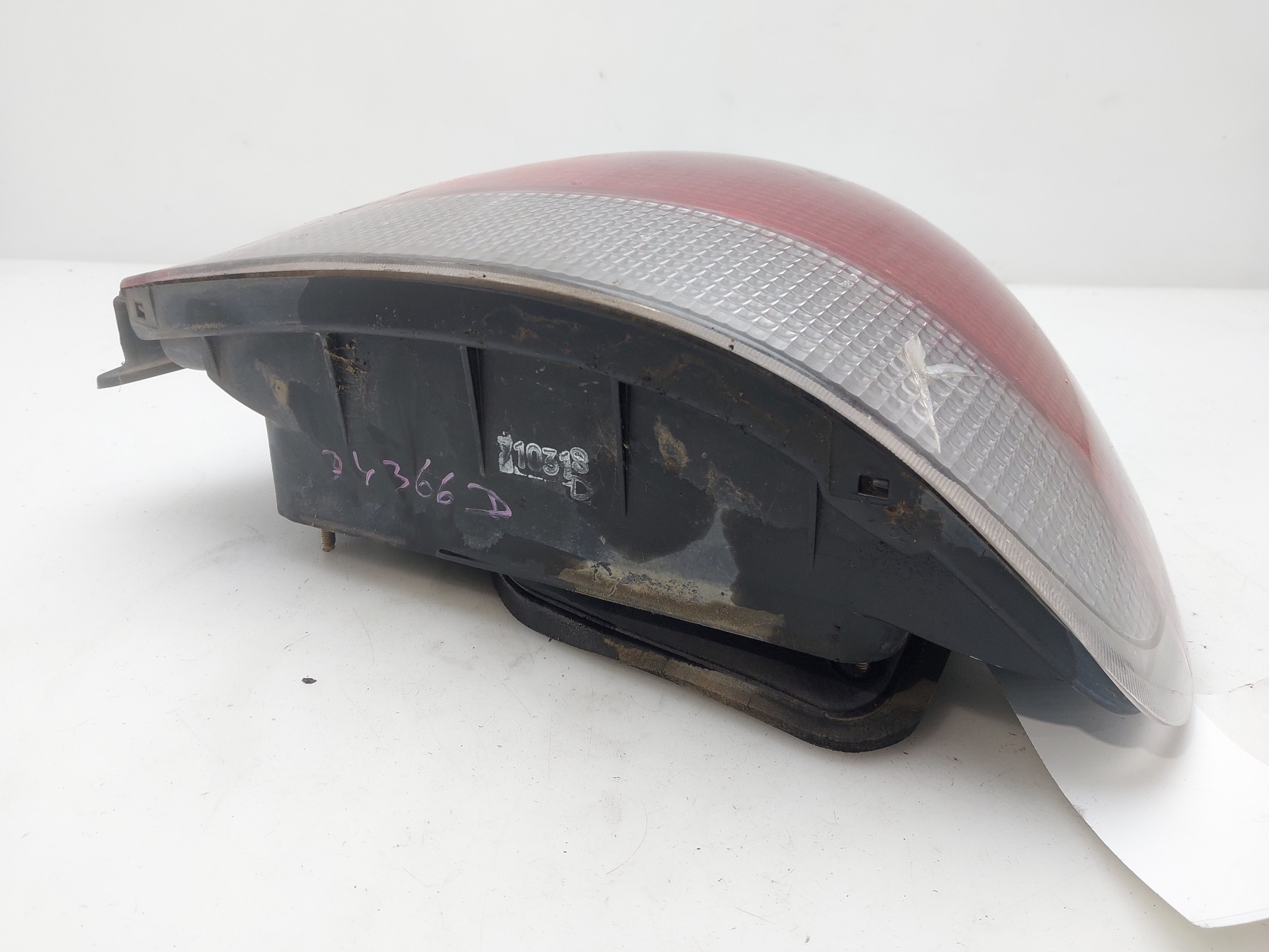 HYUNDAI Accent X3 (1994-2000) Rear Right Taillight Lamp 9240222520 24761496