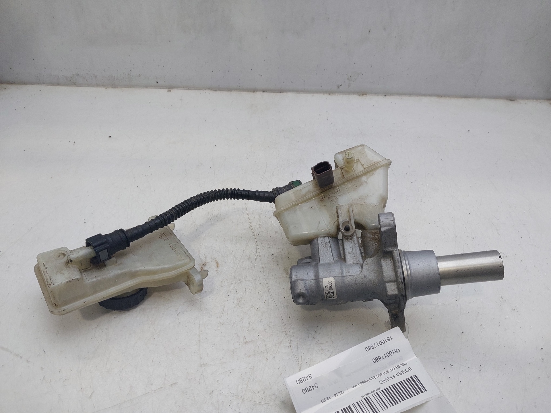 PEUGEOT 308 T9 (2013-2021) Brake Cylinder 1610017880 24761366