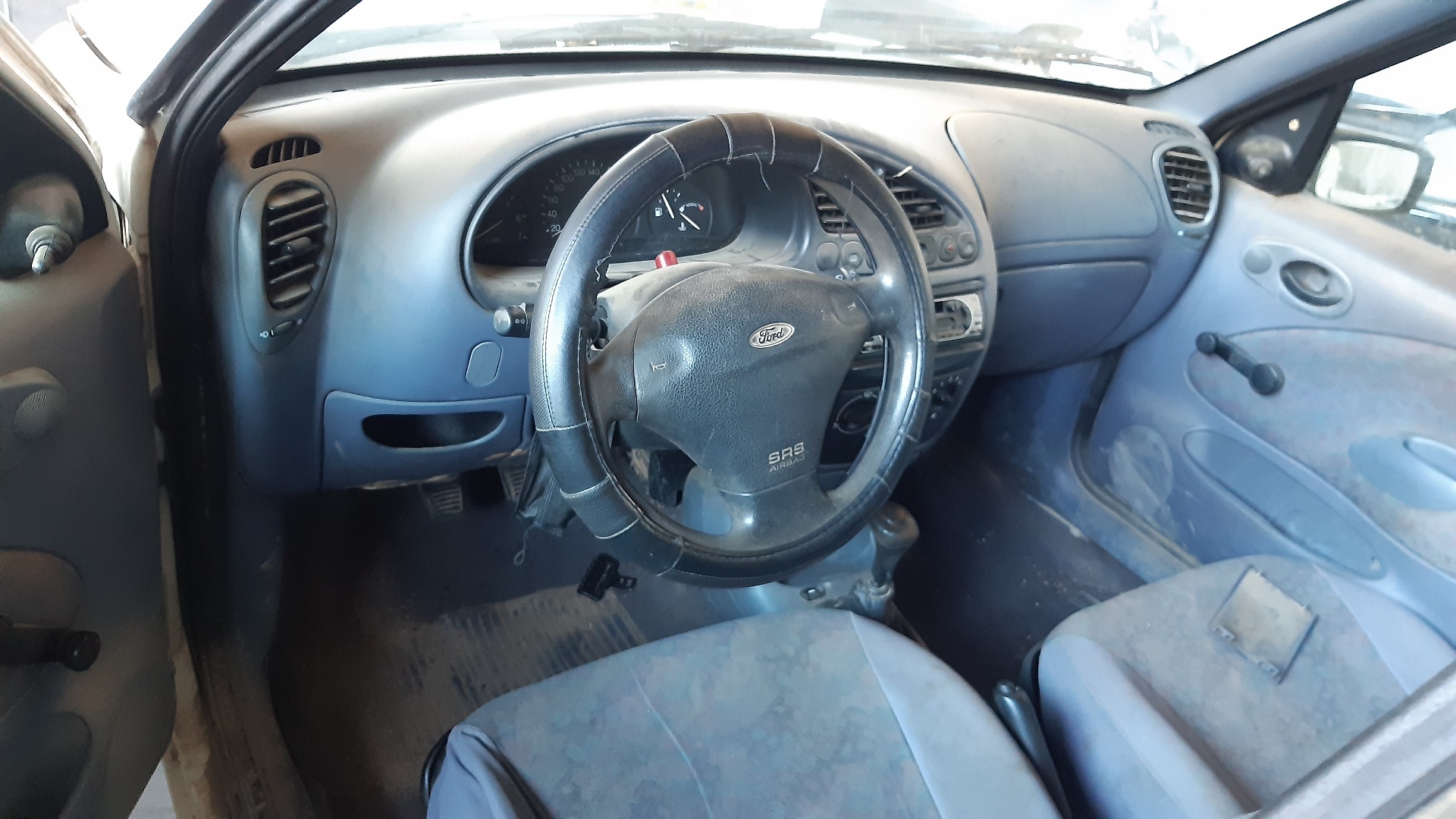 FORD Fiesta 4 generation (1996-2002) Feu arrière gauche 96FG13A603BC 18722900