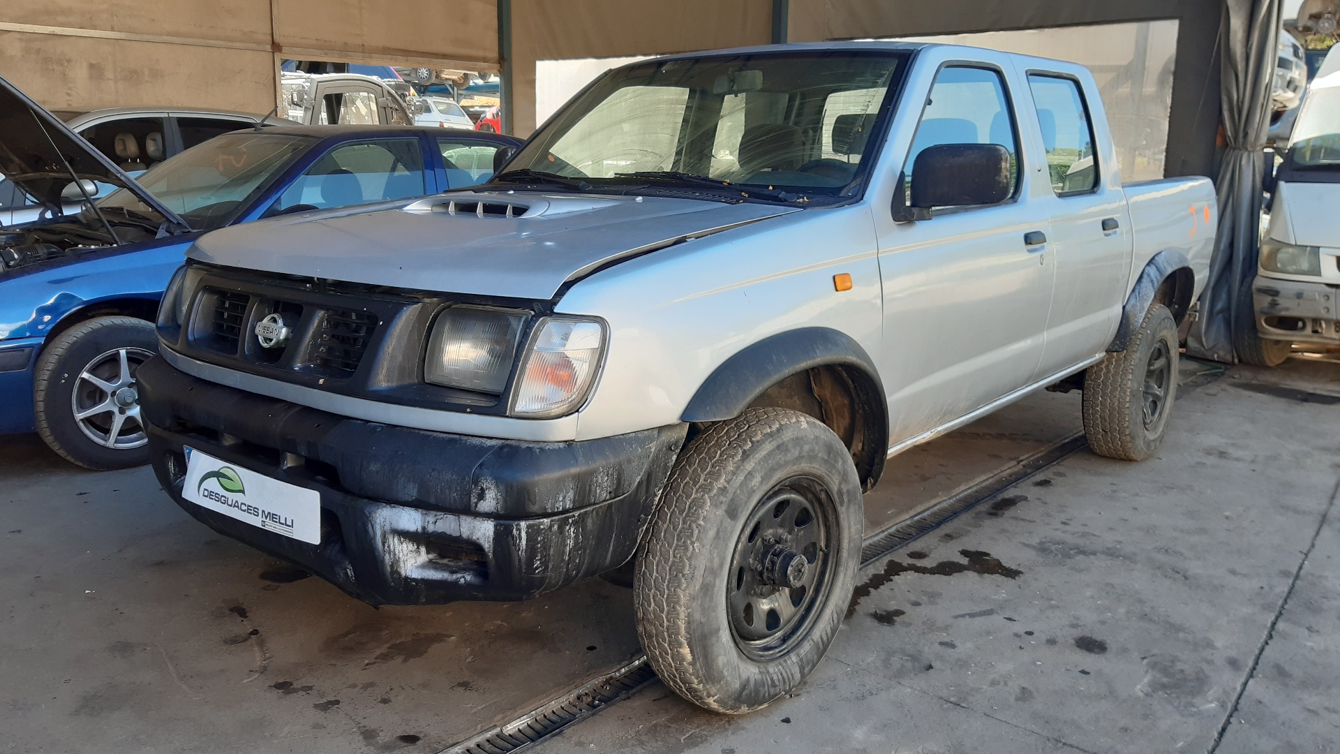 NISSAN Navara D22 (1997-2005) Front Left Door Interior Handle Frame 806712S400 22019422