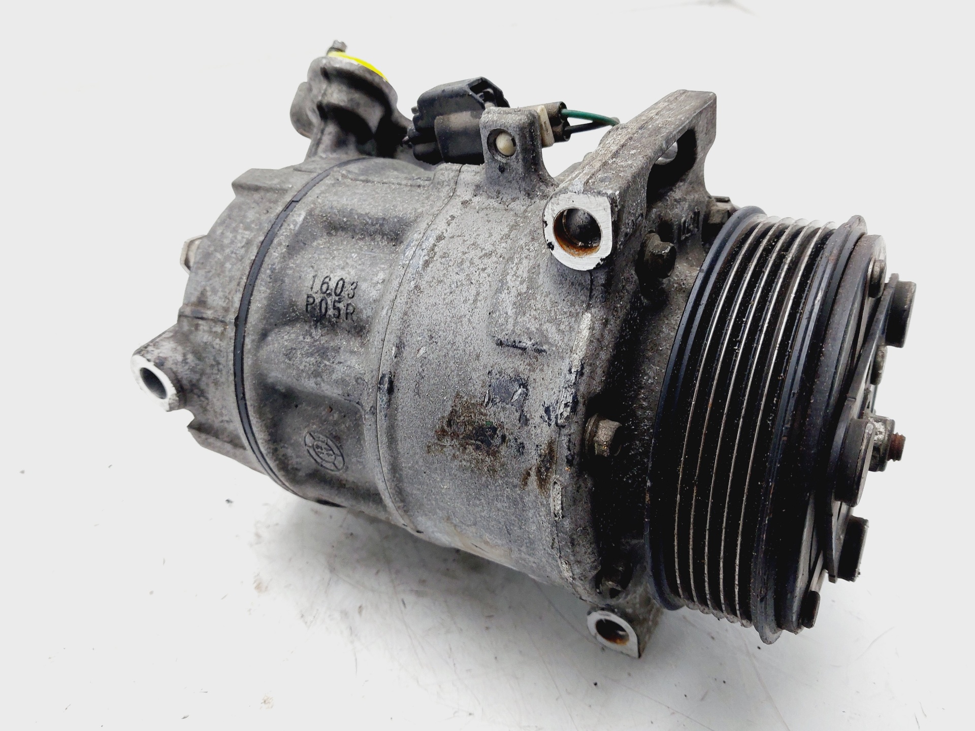 VOLVO V40 2 generation (2012-2020) Помпа кондиціонера 31291251 27374111