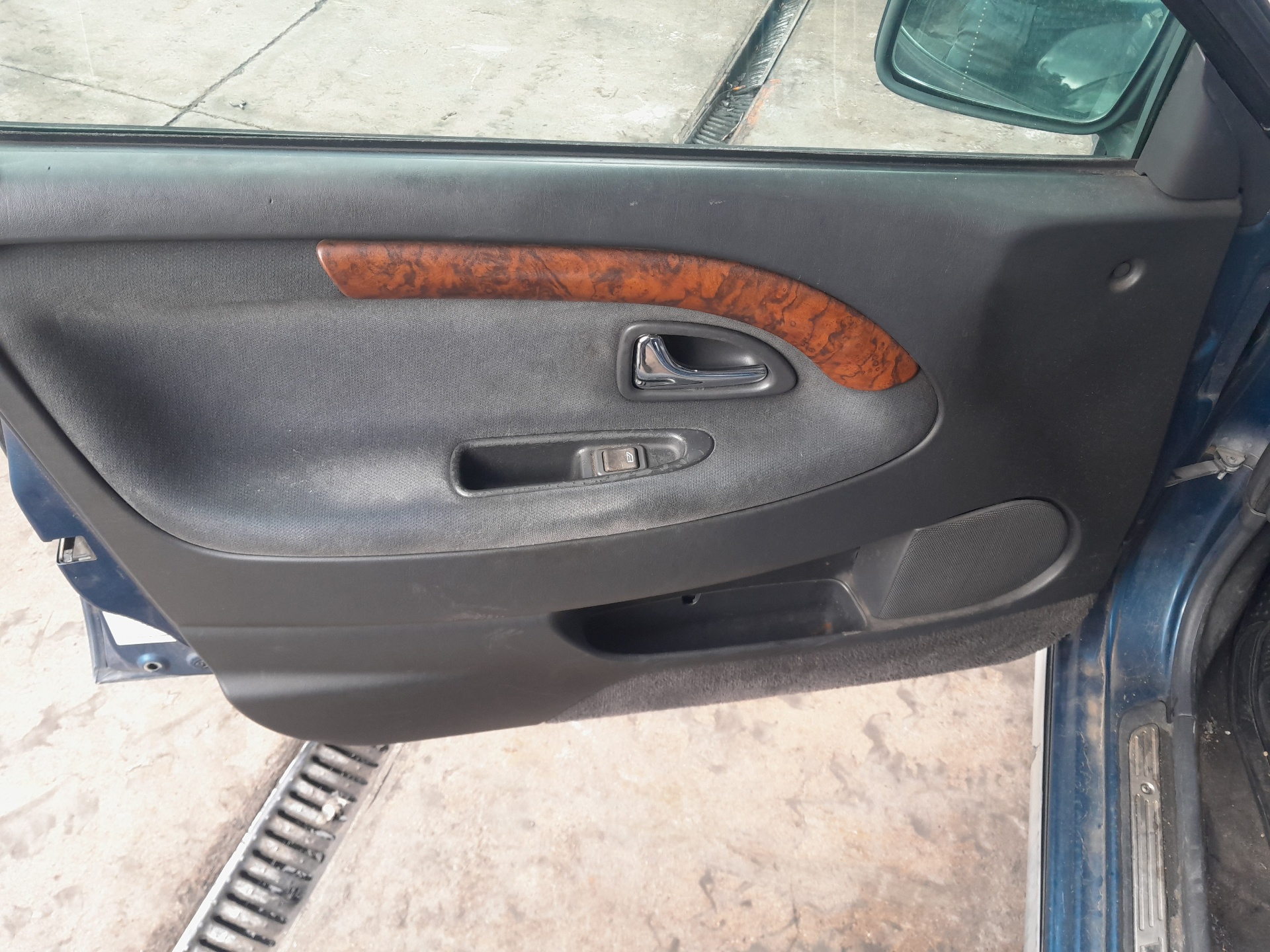 FIAT Doblo 1 generation (2001-2017) Зеркало передней левой двери 30623537 25431734