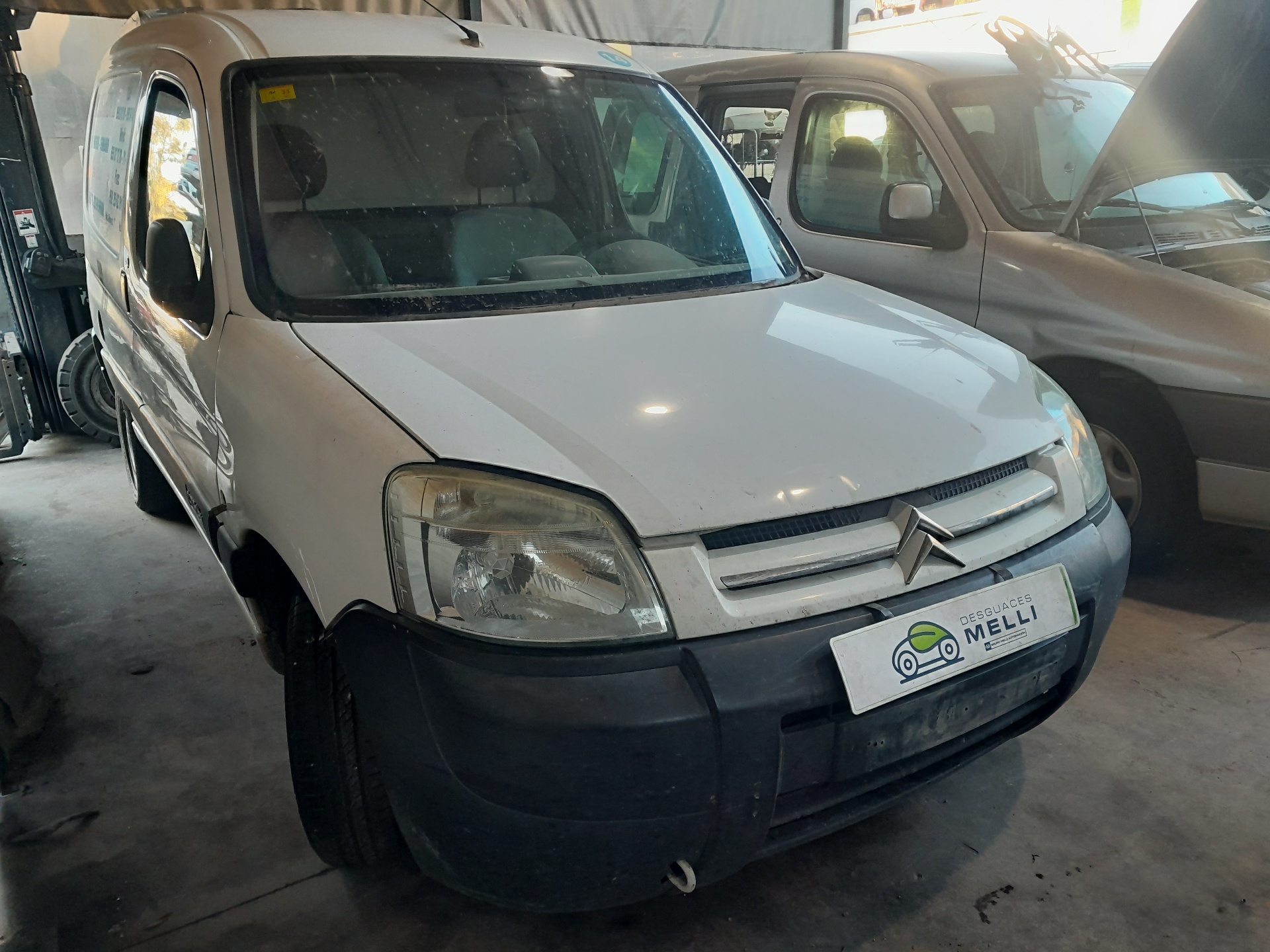 CITROËN Berlingo 1 generation (1996-2012) Бампер передний 7401W7 25327781