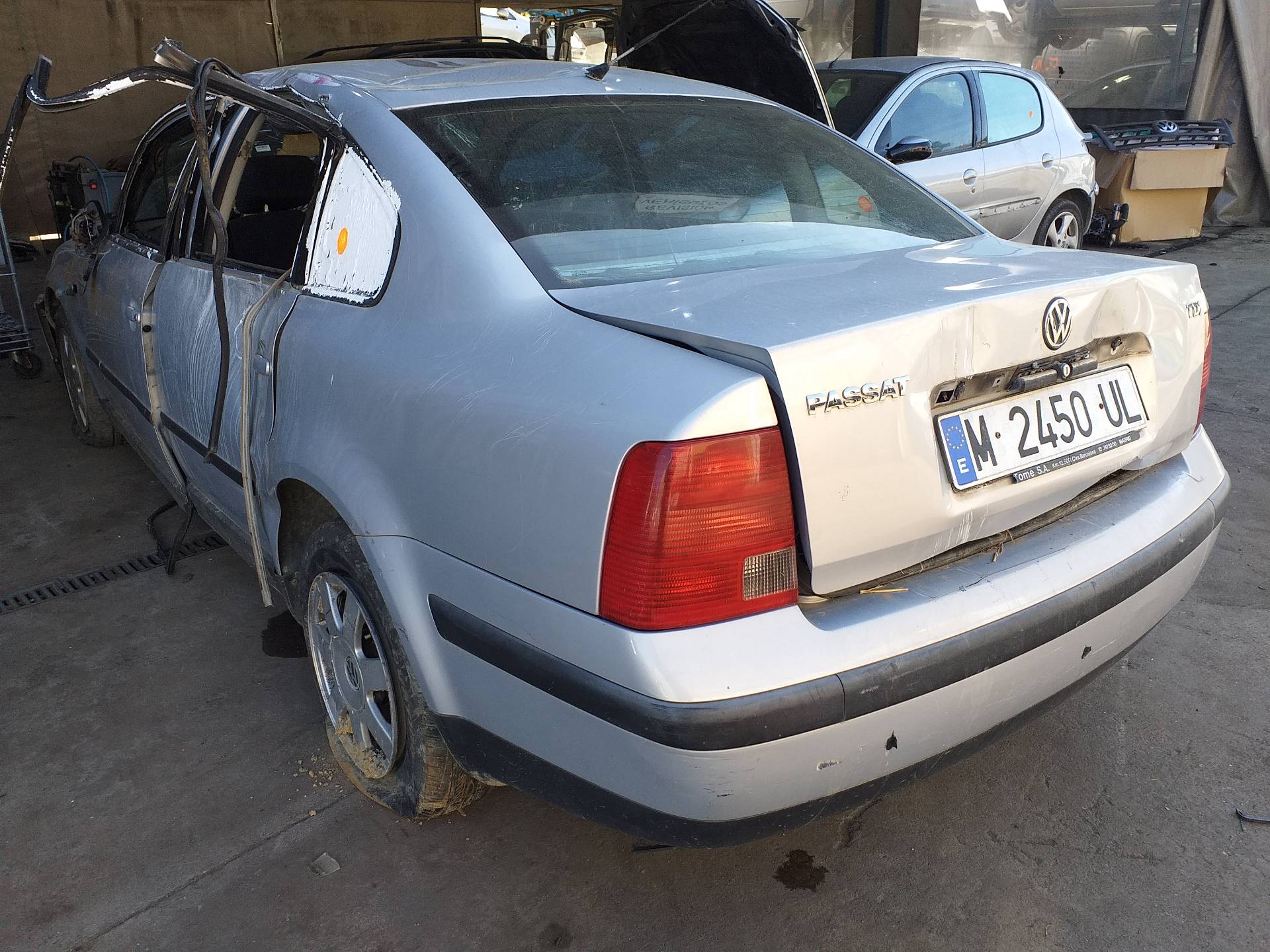 VOLKSWAGEN Passat B5 (1996-2005) Передний левый указатель поворота 3B0953049 18653363