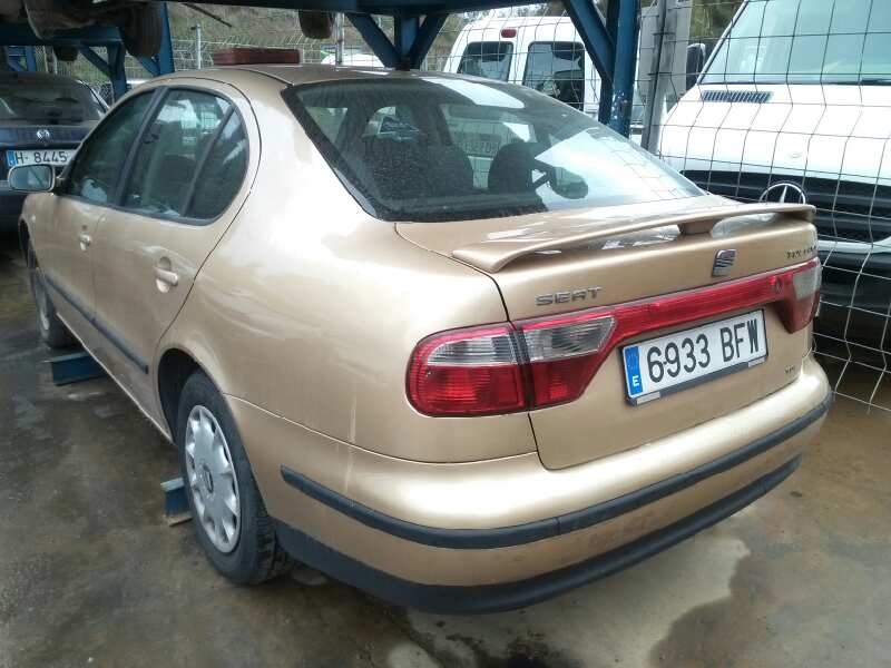 SEAT Toledo 2 generation (1999-2006) Превключвател на лоста на чистачките 4B0953503E 20192103