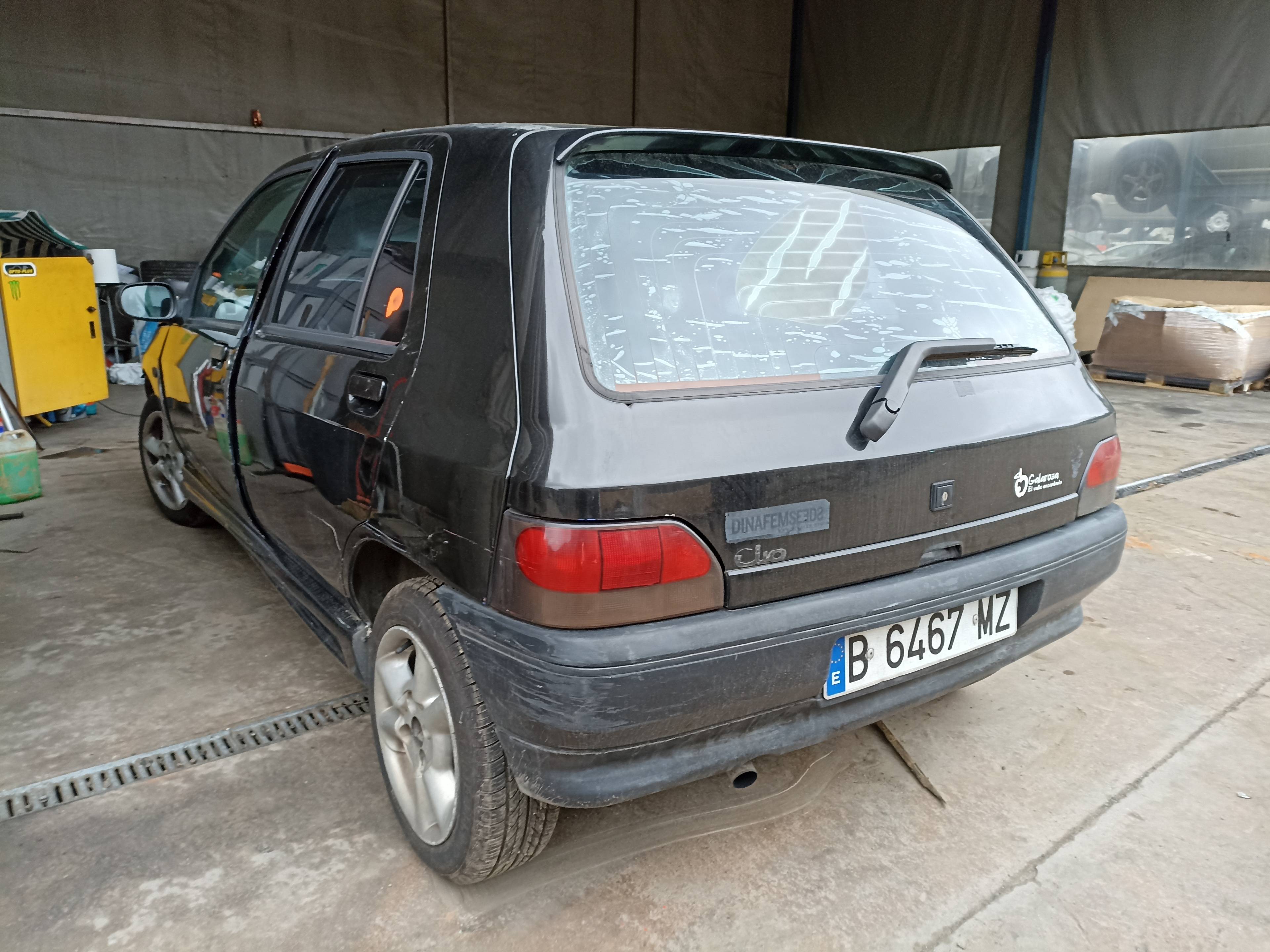 RENAULT Clio 1 generation (1990-1998) Aušinimo radiatorius 7701034770 24047318