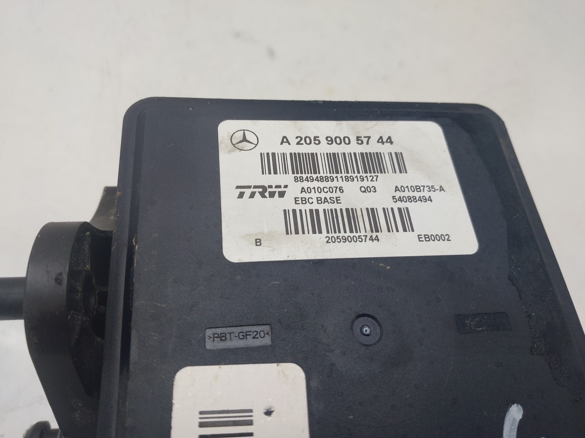 MERCEDES-BENZ C-Class W205/S205/C205 (2014-2023) ABS Pump A2059005744 21642617