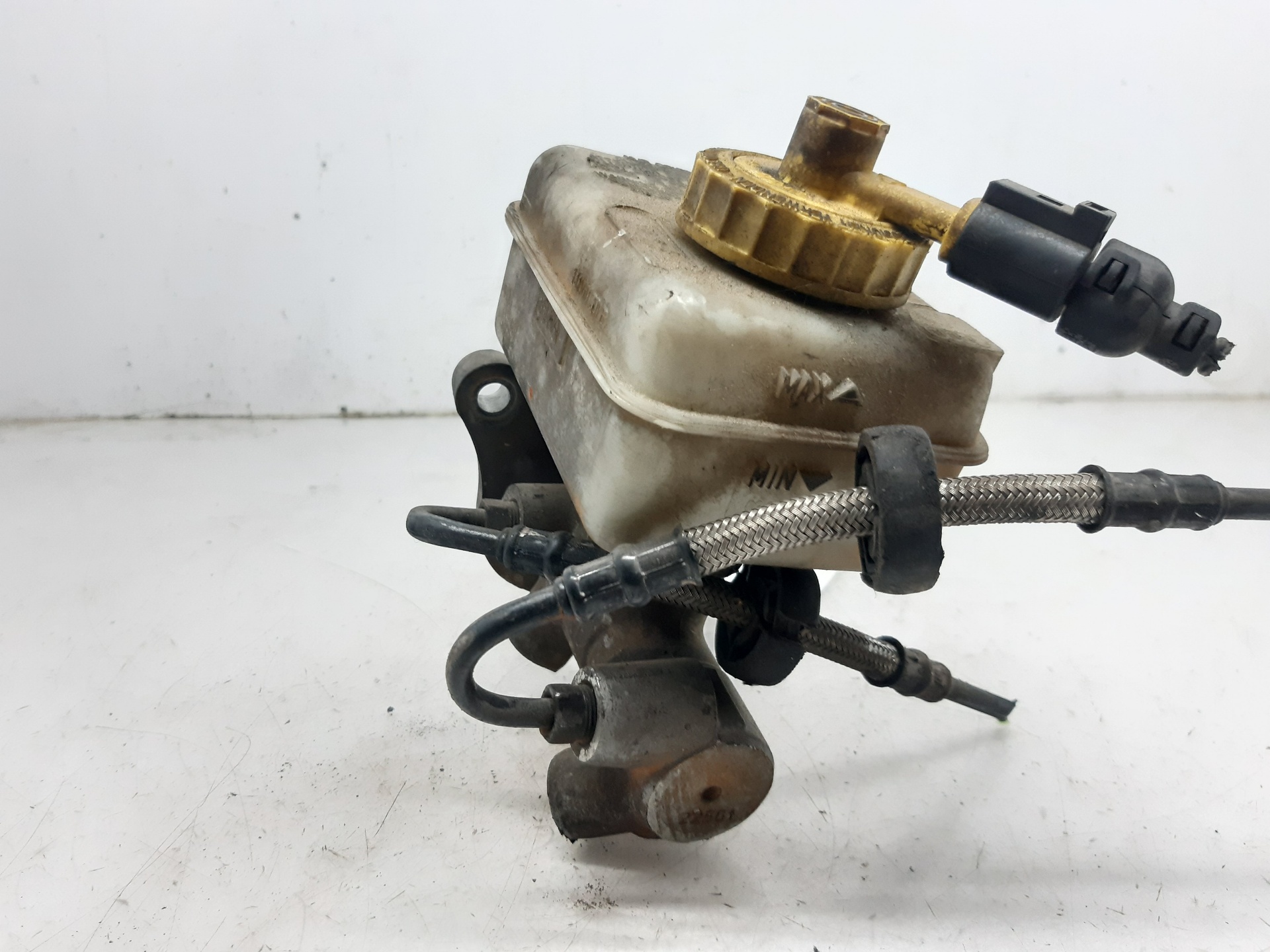 SKODA Octavia 1 generation (1996-2010) Brake Cylinder 1J1614019 18709766