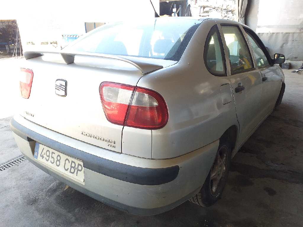 SEAT Ibiza 2 generation (1993-2002) Левая задняя внутренняя ручка открытия 6K4837207 20196822