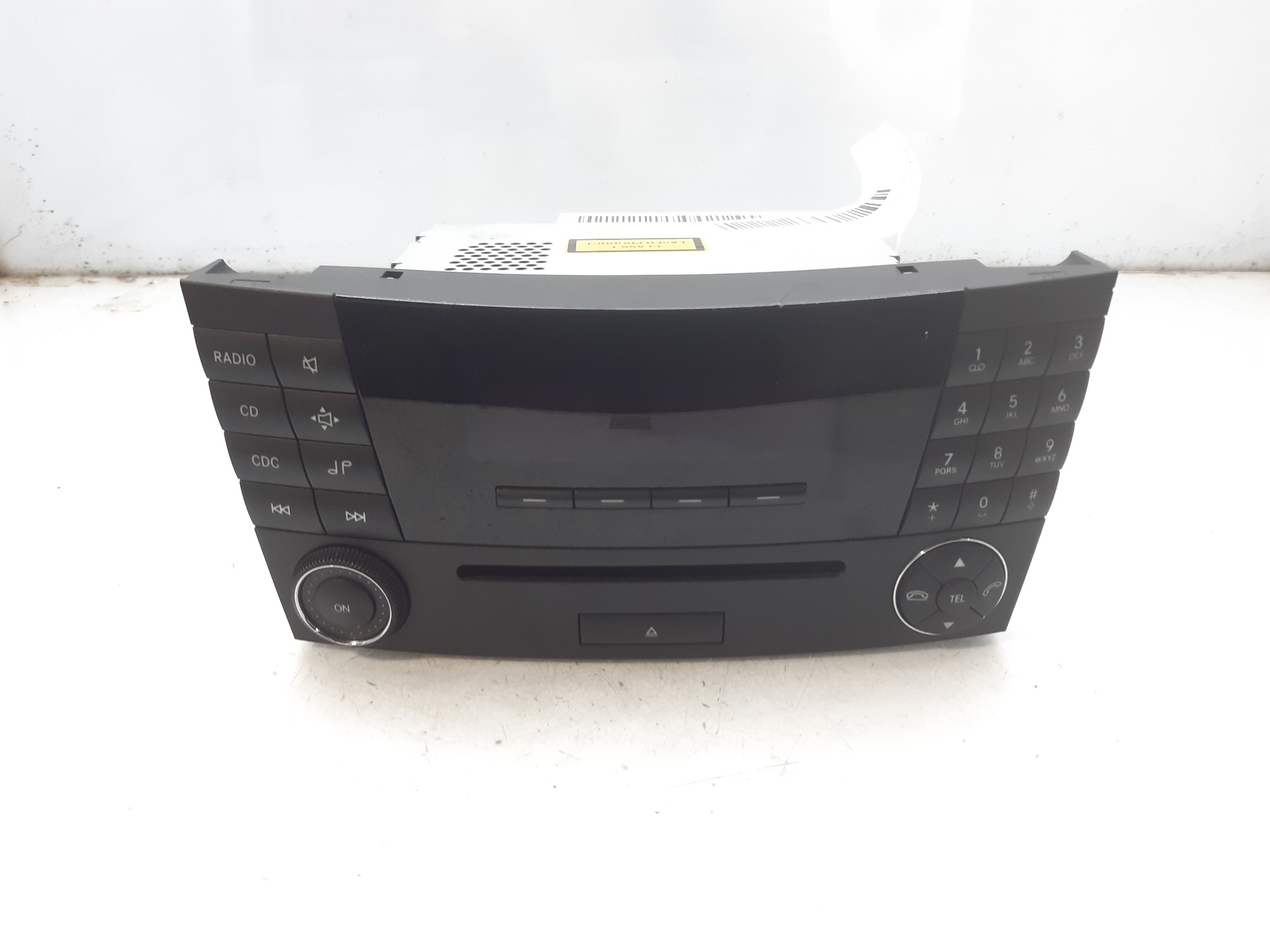 MERCEDES-BENZ E-Class W211/S211 (2002-2009) Music Player Without GPS A2118705089 24051503