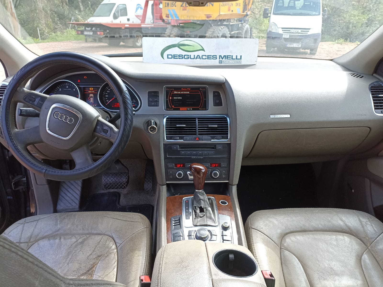 AUDI Q7 4L (2005-2015) Front Left Headlight 4L0941029 24052837