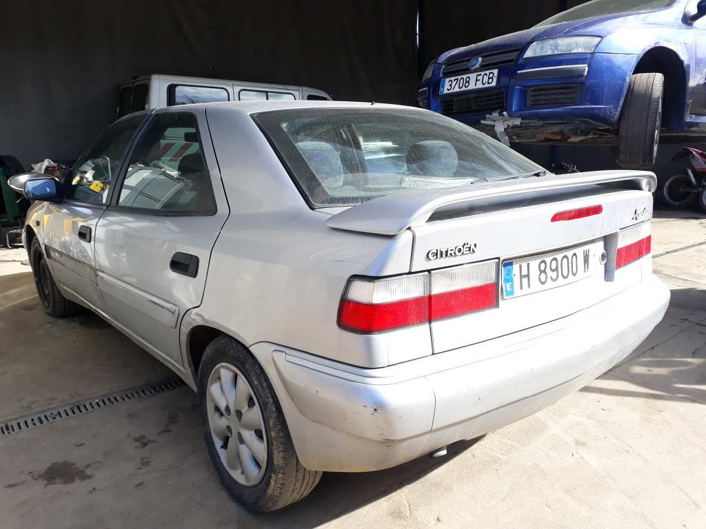 CITROËN Xantia X1 (1993-1998) Повторитель переднего правого крыла 95667957 20196409