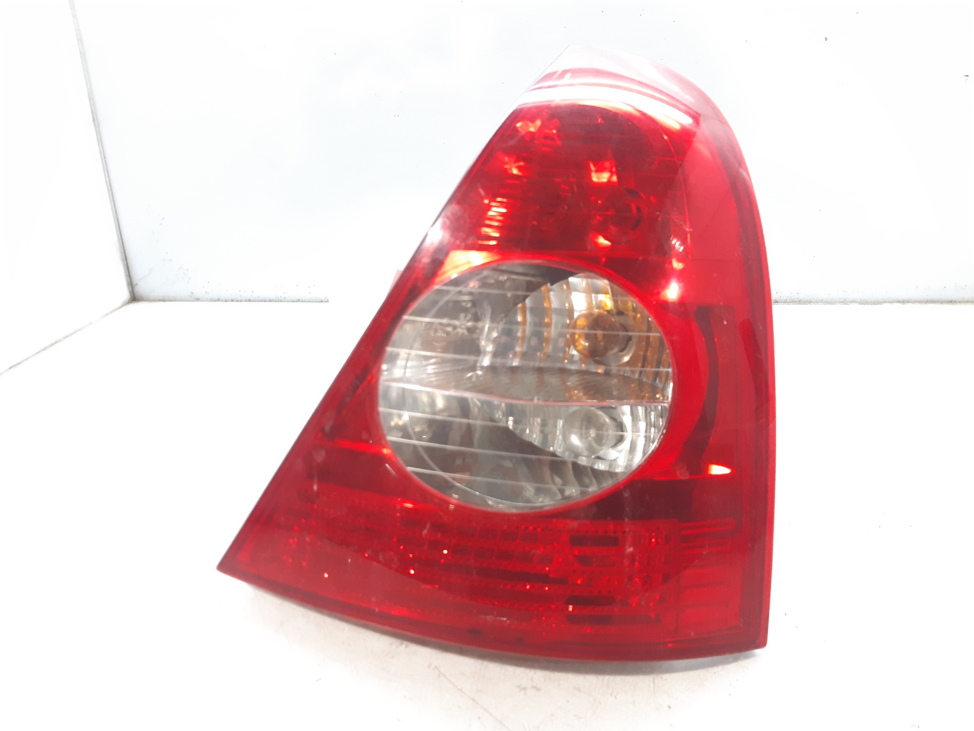 RENAULT Clio 3 generation (2005-2012) Rear Right Taillight Lamp 8200071414 24044554