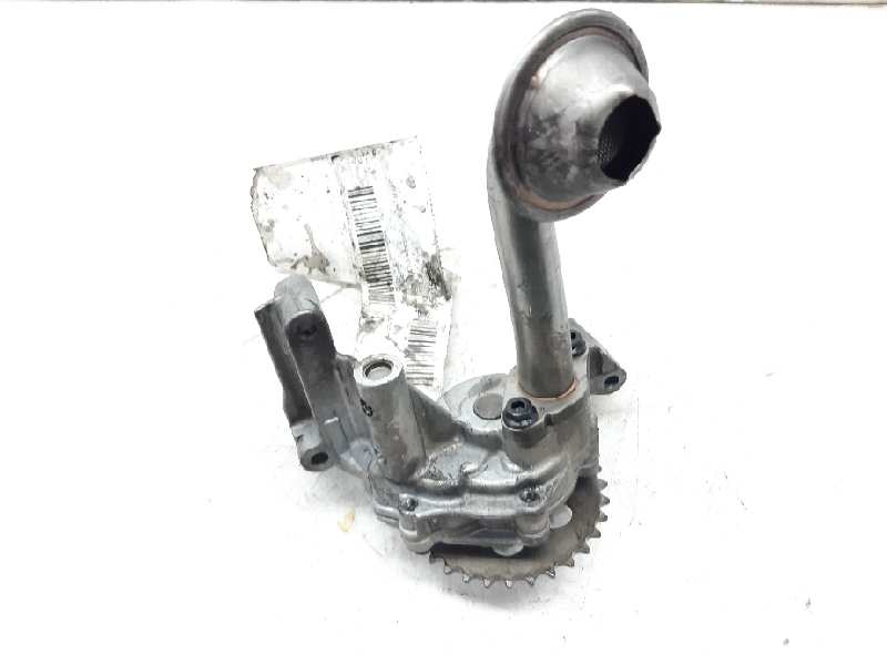 AUDI A3 8L (1996-2003) Oil Pump 06A115105B 18408035