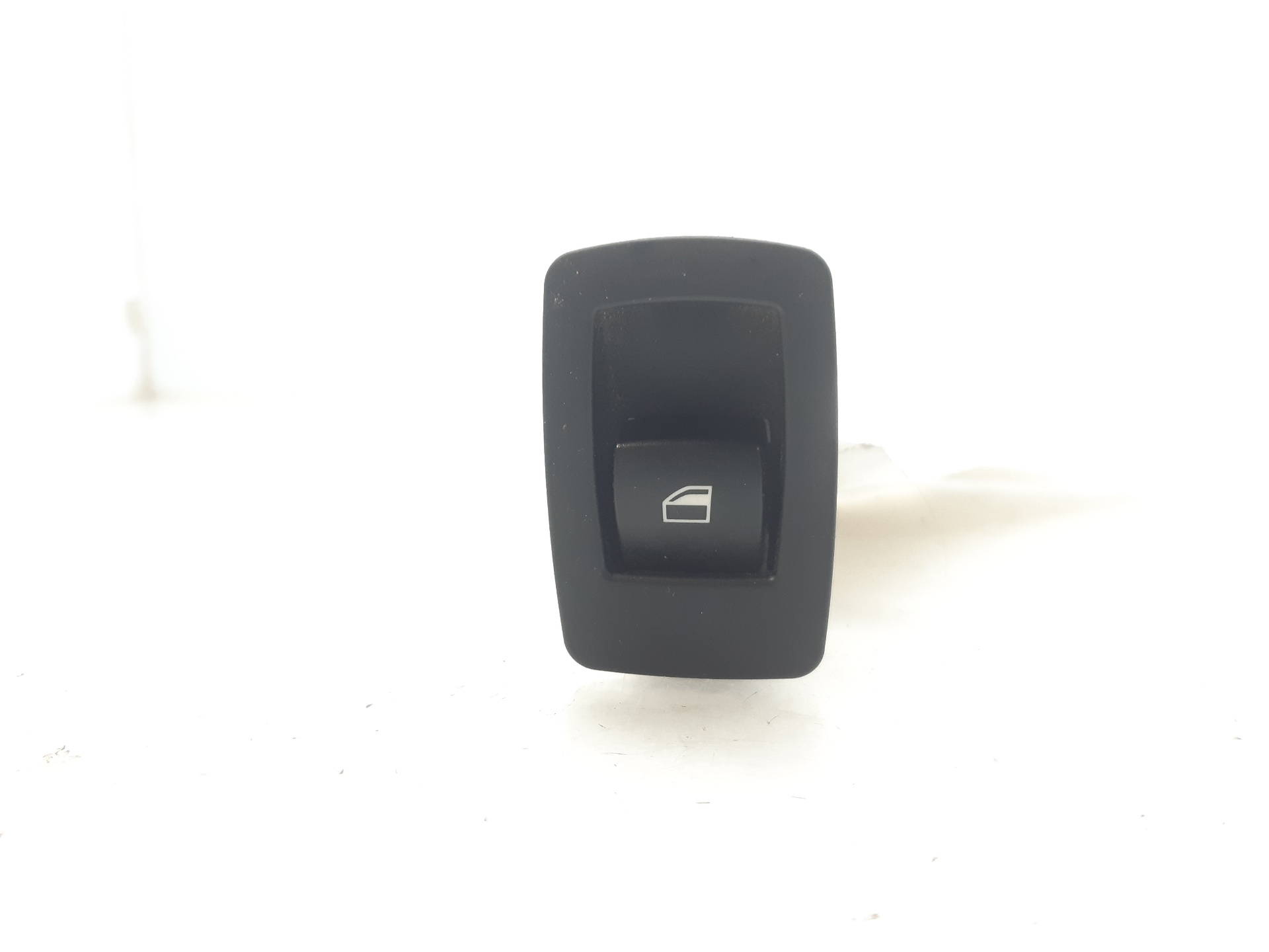 BMW 3 Series E90/E91/E92/E93 (2004-2013) Rear Right Door Window Control Switch 15939900 18803049