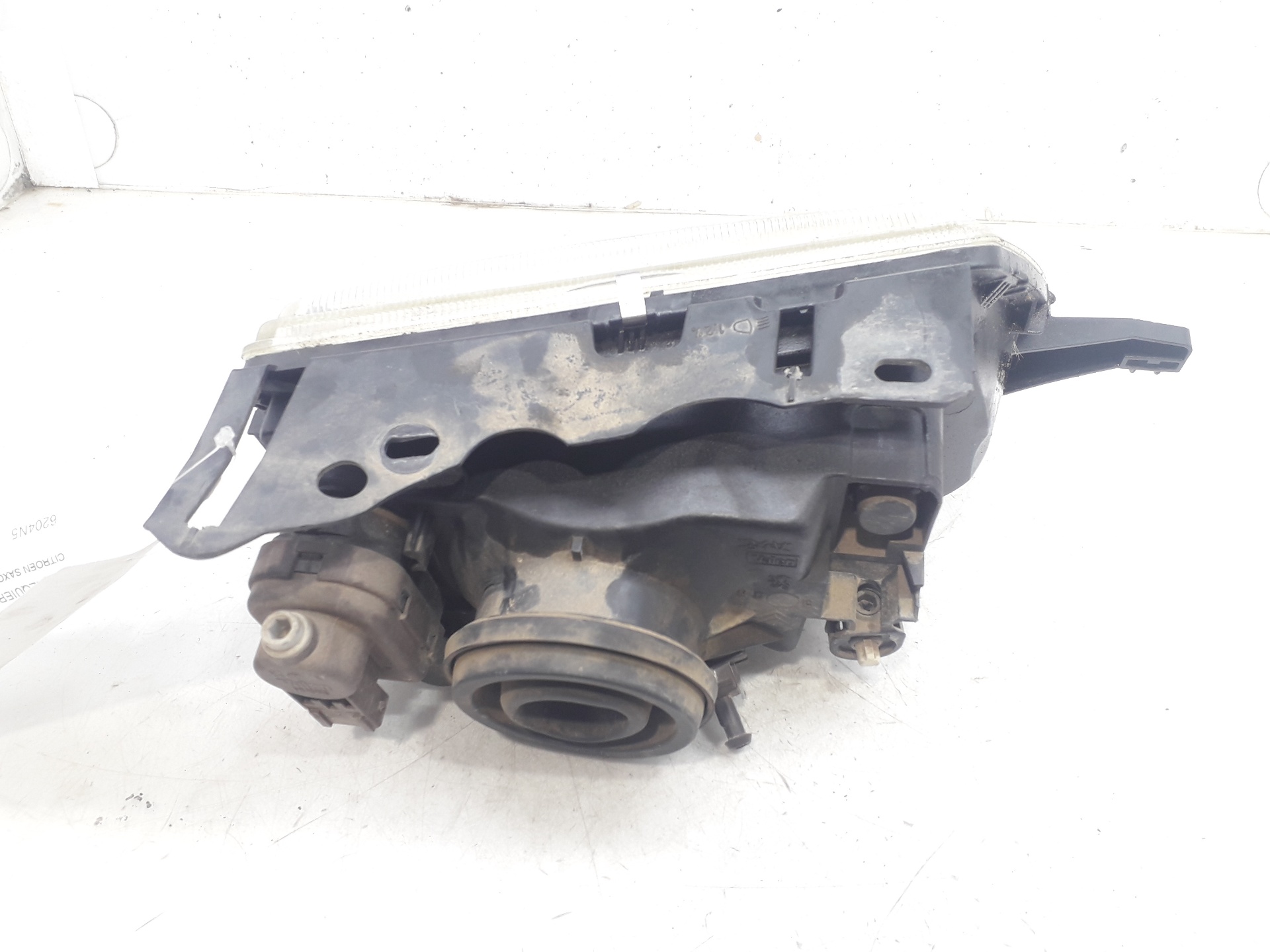 FORD Saxo 2 generation (1996-2004) Фара передняя левая 6204N5 18795361