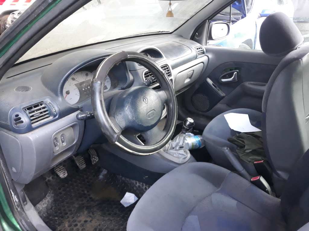 TOYOTA Clio 2 generation (1998-2013) Защита от солнца правая 7700849118 20196148