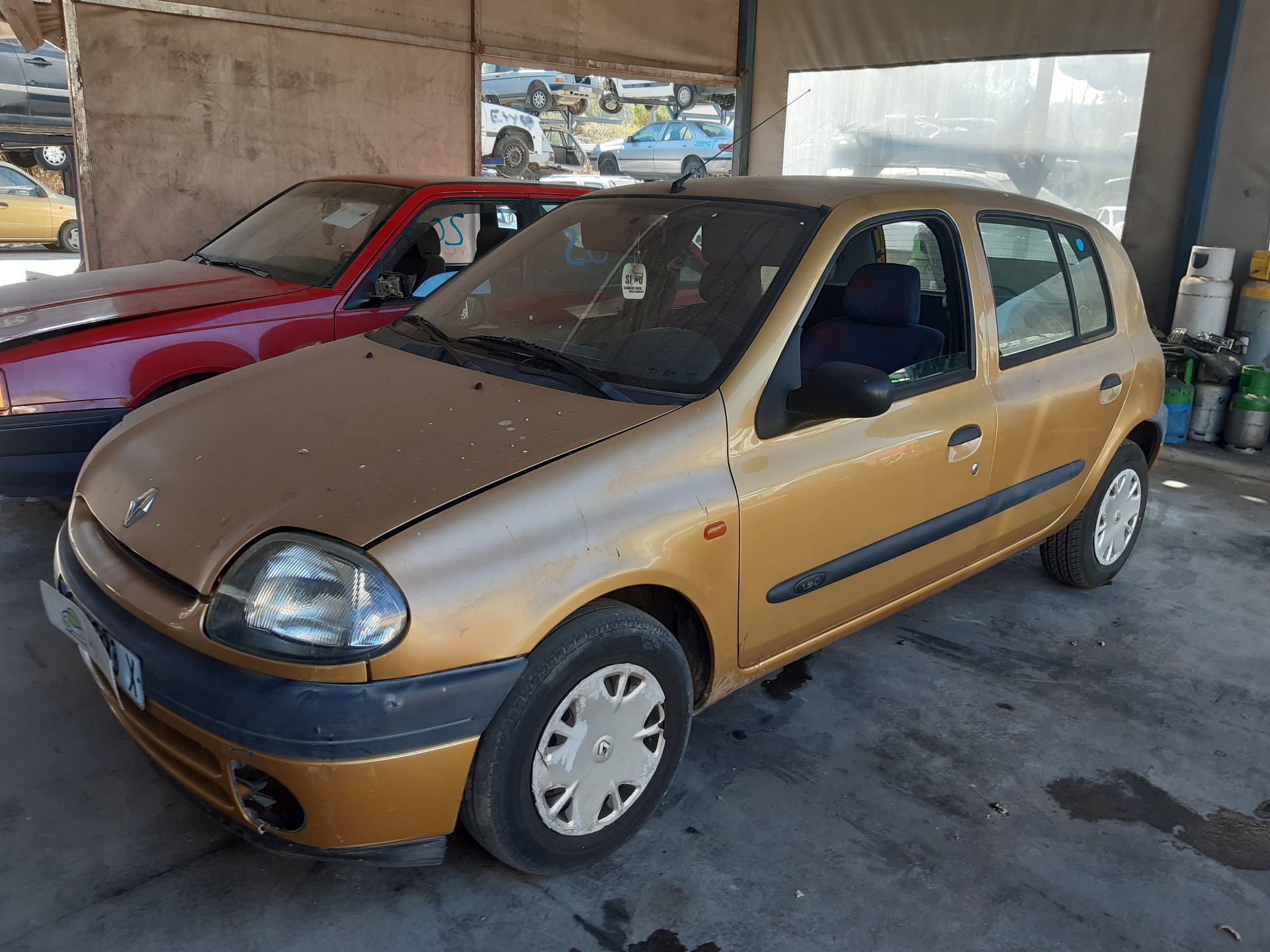 VAUXHALL Clio 2 generation (1998-2013) Fram vänster strålkastare 7701045995 20643726