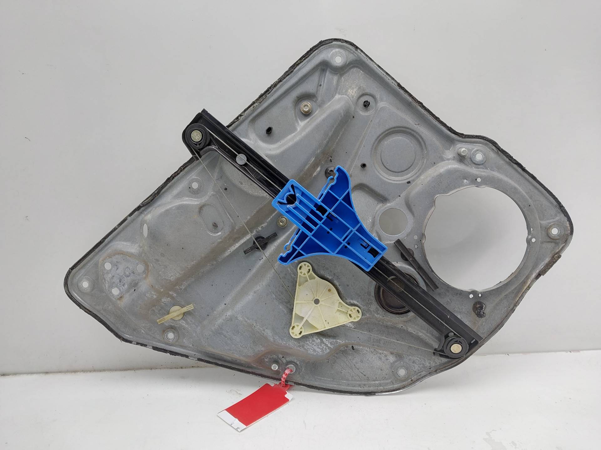 VOLKSWAGEN Bora 1 generation (1998-2005) Rear Right Door Window Regulator 1J5839756E 22456186